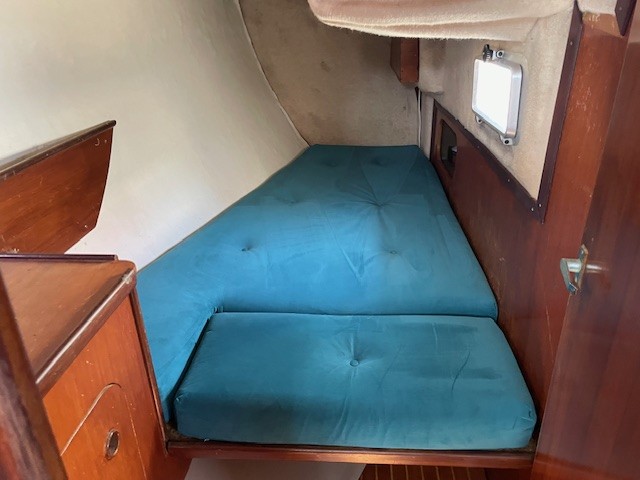 1982 Beneteau First 35 GTE for sale (photo 25)