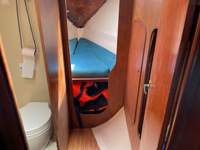 1982 Beneteau First 35 GTE for sale (photo 26)