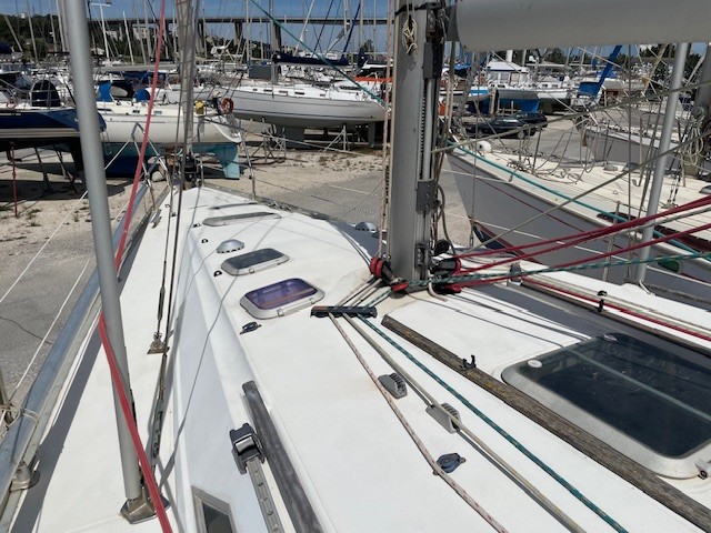 1996 Jeanneau Sun Odyssey 37.2 na sprzedaż (photo 12)