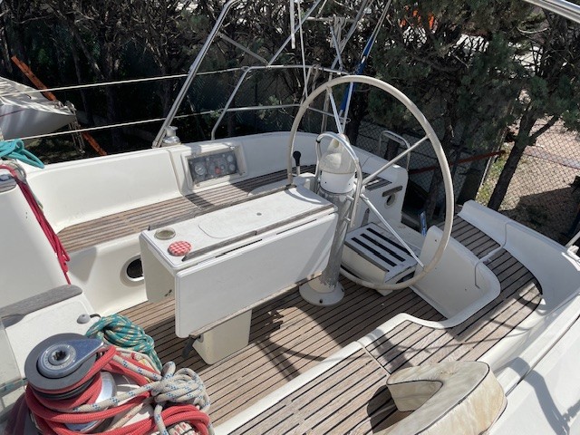 1996 Jeanneau Sun Odyssey 37.2 na sprzedaż (photo 23)