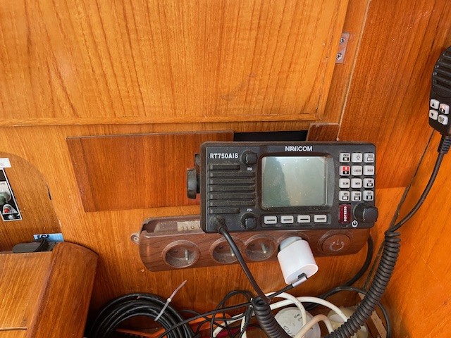 1996 Jeanneau Sun Odyssey 37.2 na sprzedaż (photo 30)