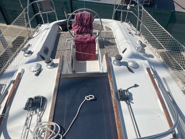 1987 Beneteau Oceanis 350 for sale (photo 19)