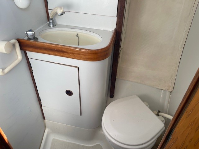 1987 Beneteau Oceanis 350 for sale (photo 33)