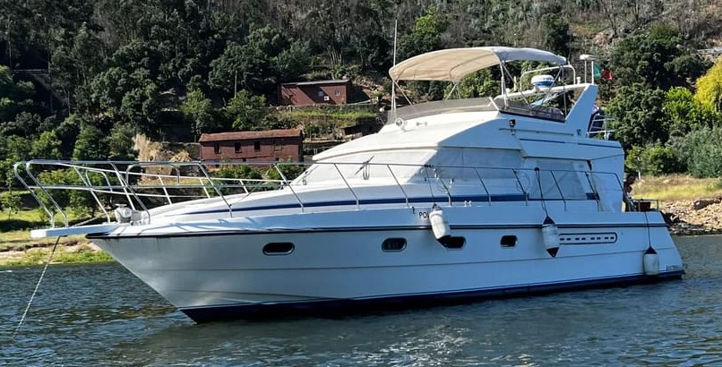 1989 Neptunus 138 sedan zu verkaufen (photo 1)