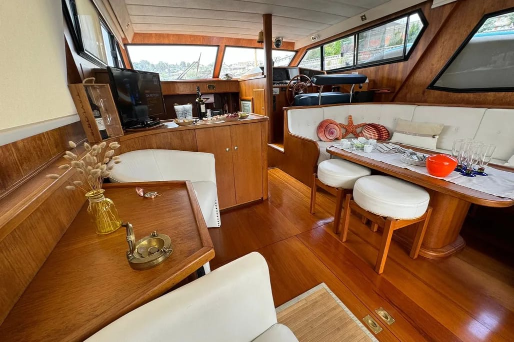 1989 Neptunus 138 sedan zu verkaufen (photo 17)