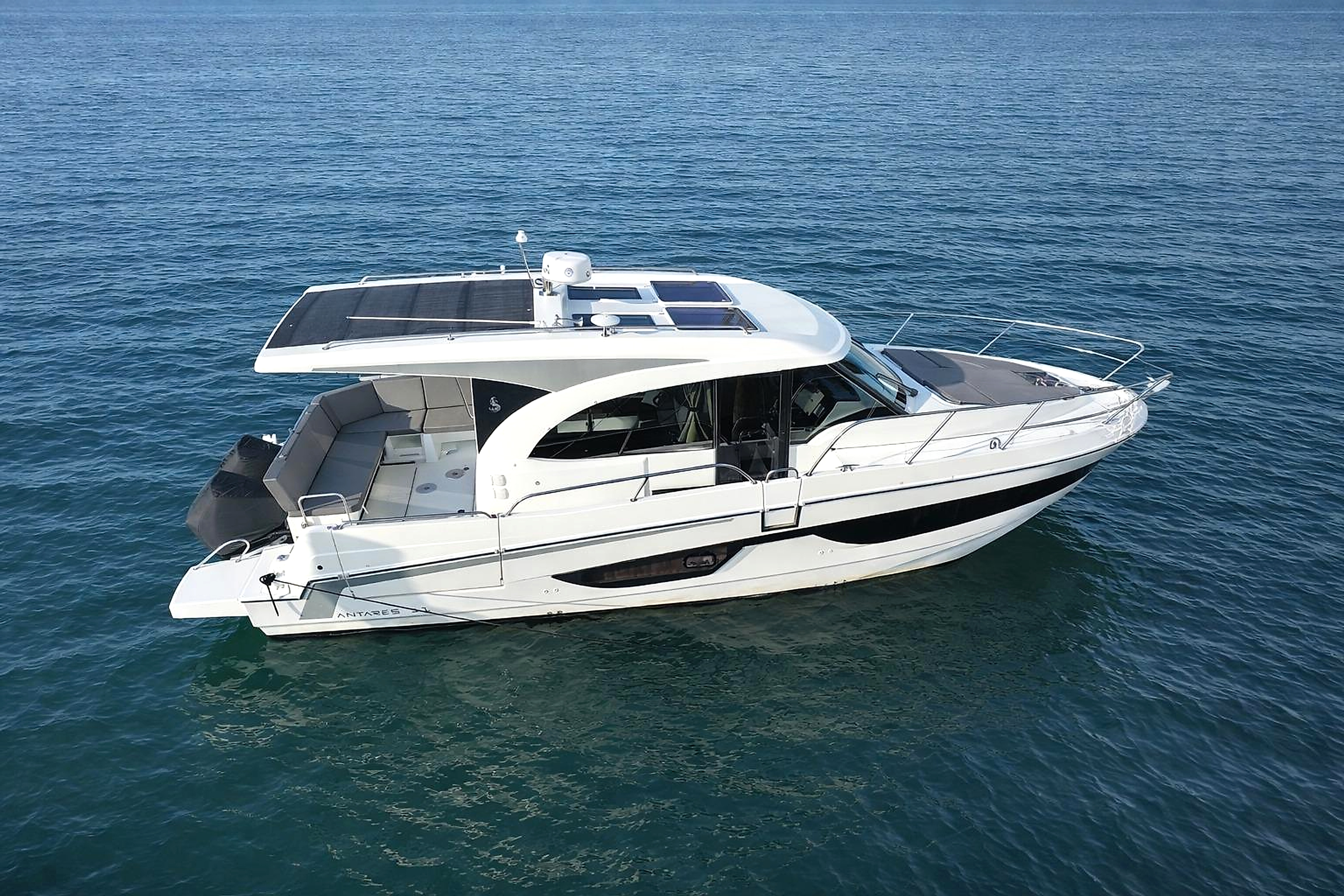 2022 Beneteau Antares 11 Coupe zu verkaufen (photo 5)