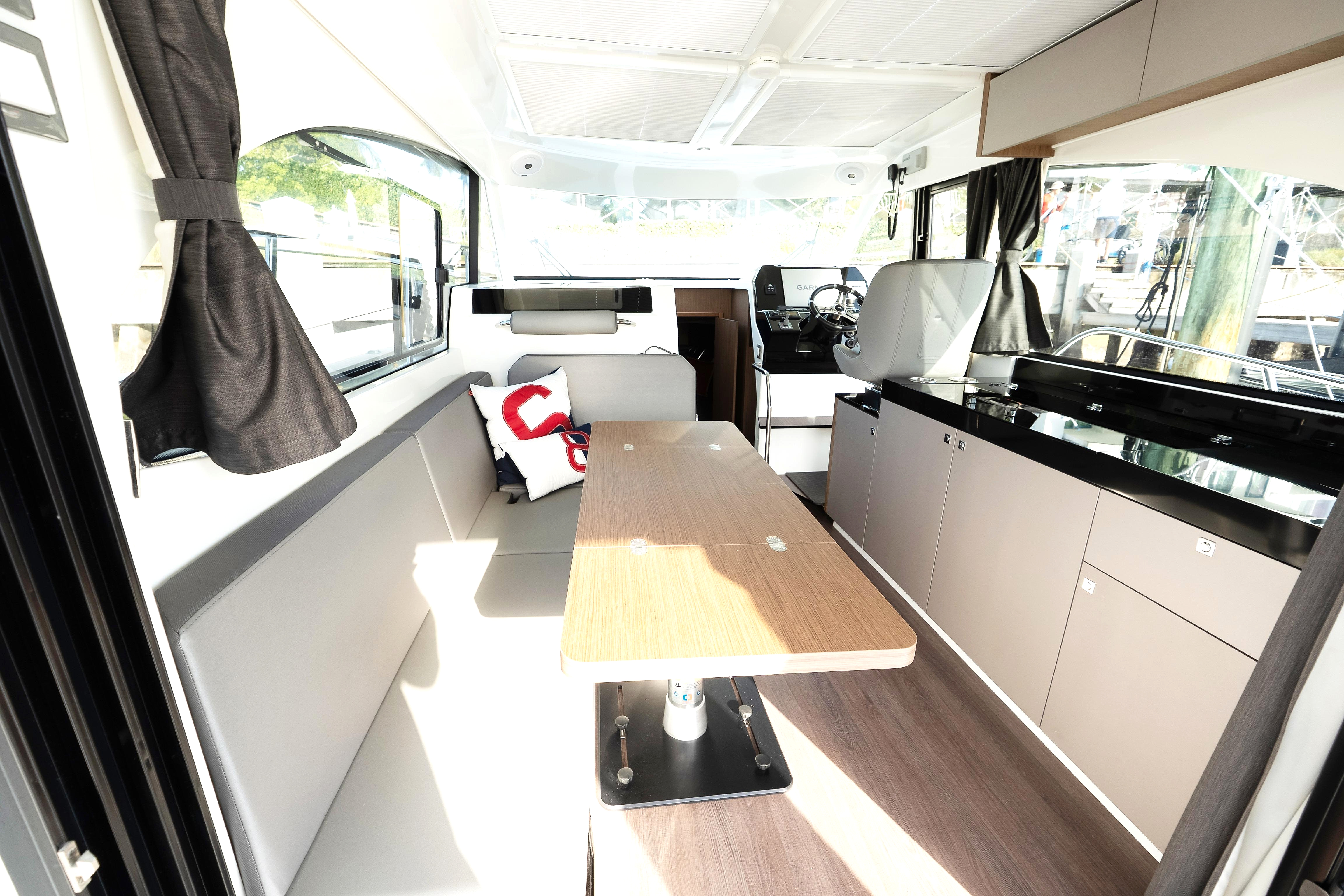2022 Beneteau Antares 11 Coupe zu verkaufen (photo 10)