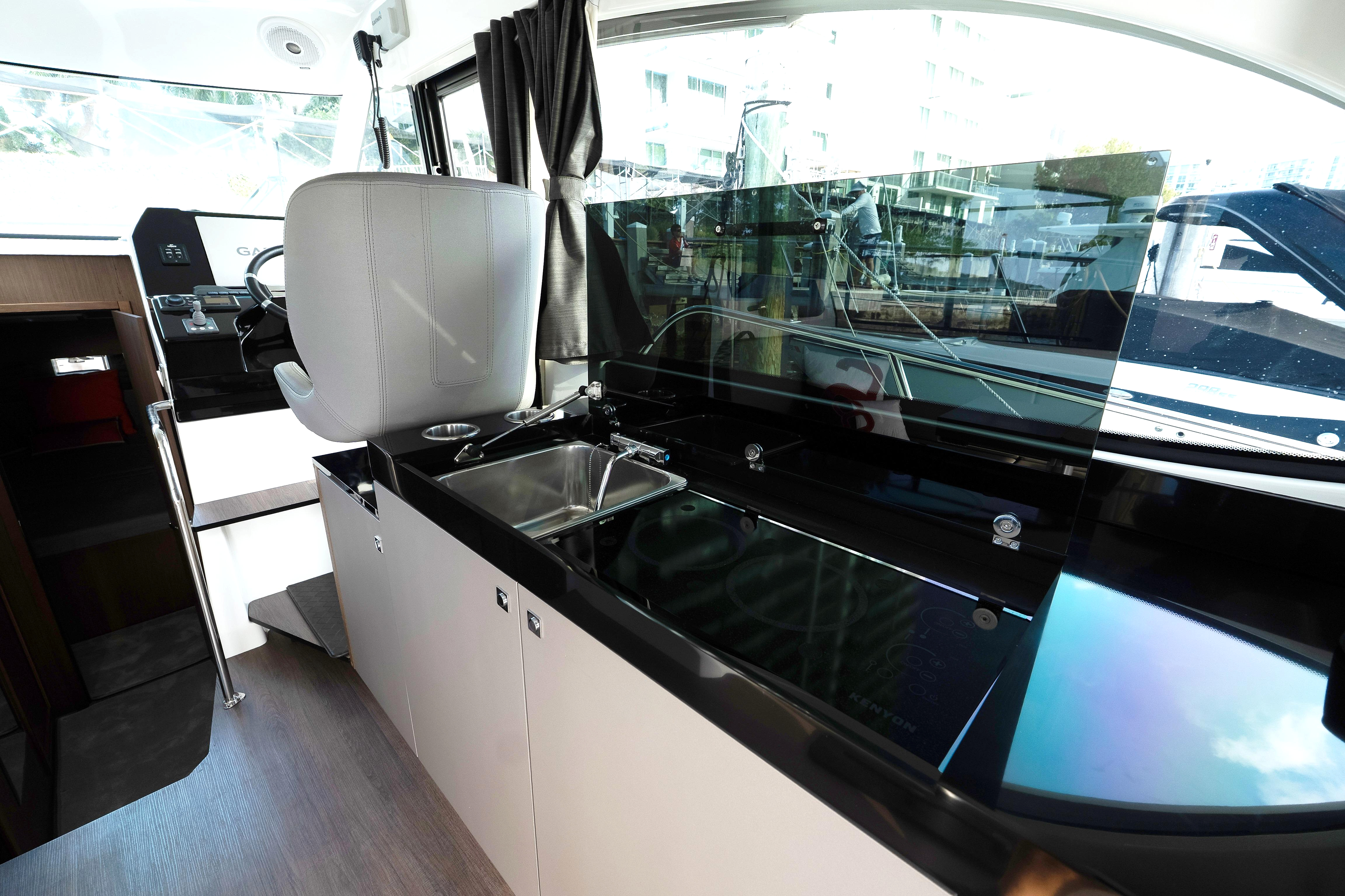 2022 Beneteau Antares 11 Coupe zu verkaufen (photo 13)