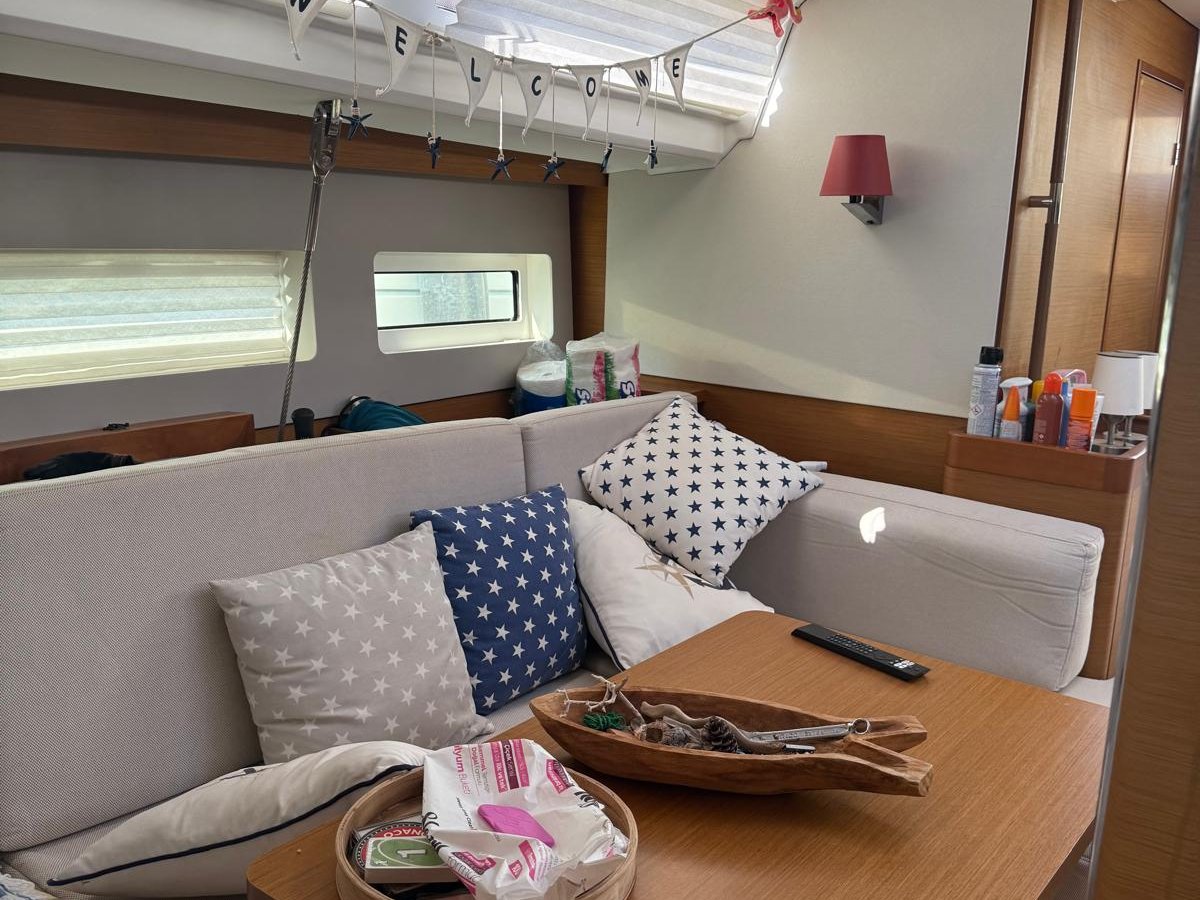 2018 Jeanneau Sun Odyssey 440 na sprzedaż (photo 10)