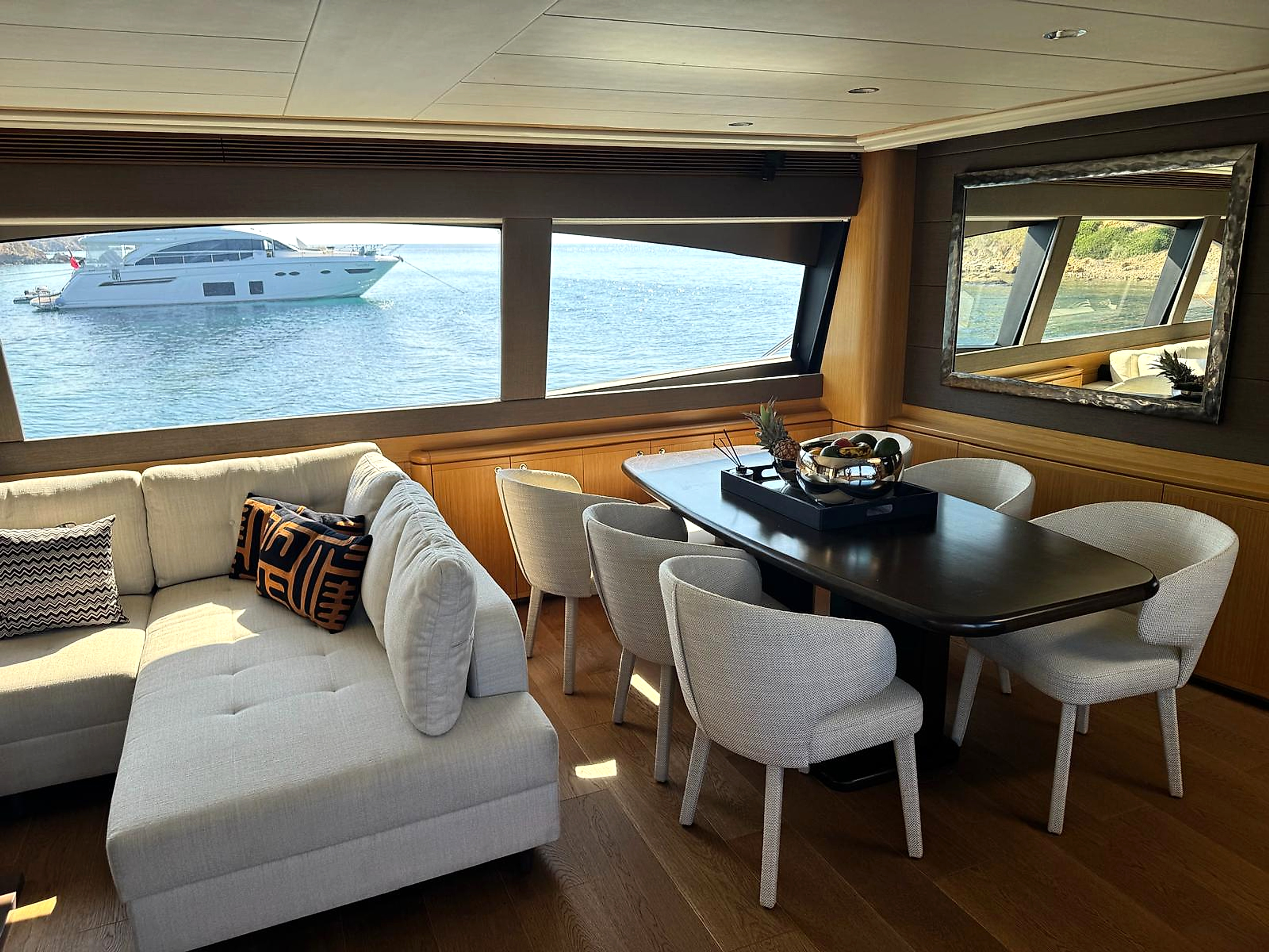 2010 Ferretti 830 na sprzedaż (photo 9)