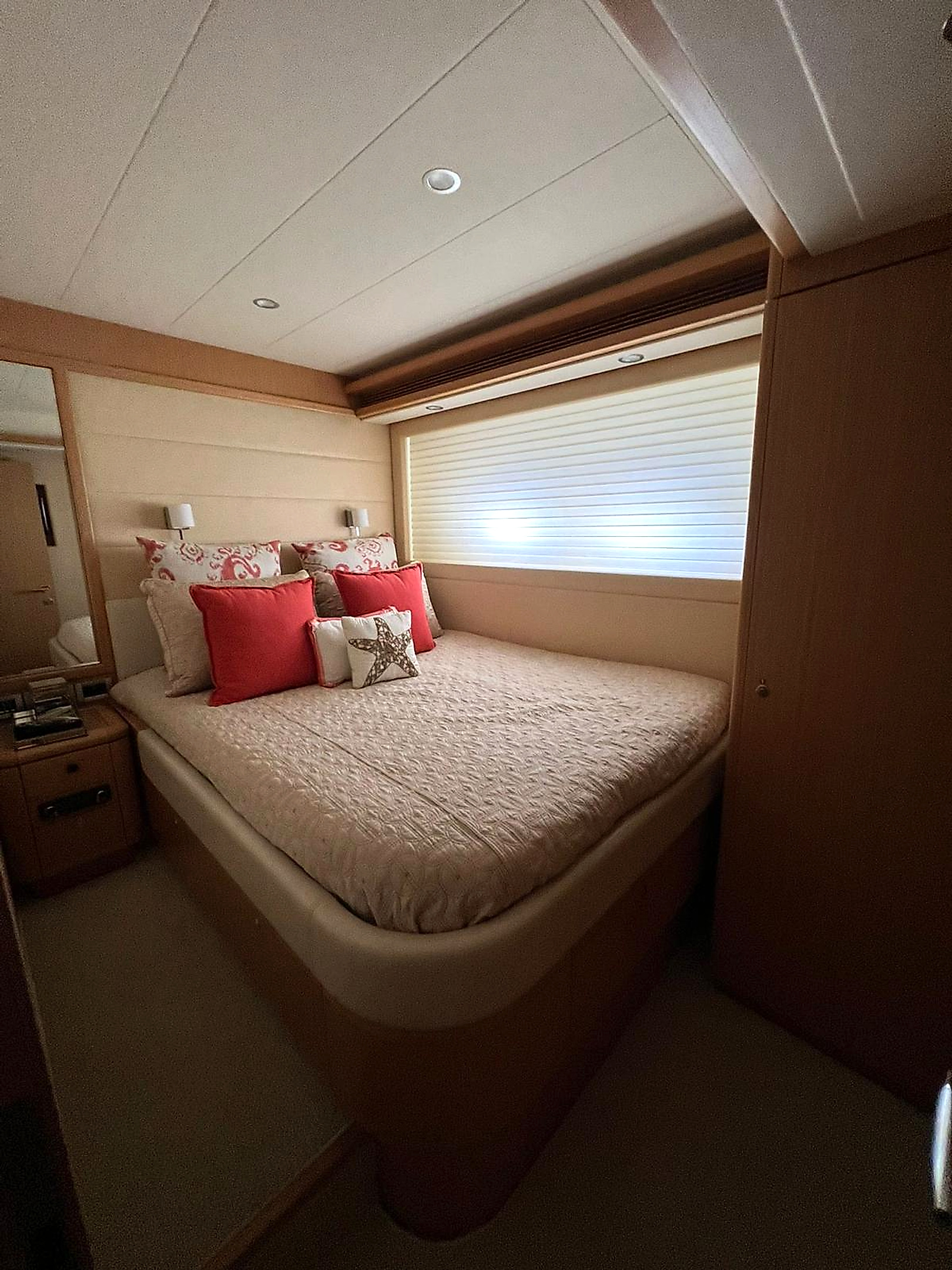 2010 Ferretti 830 na sprzedaż (photo 10)