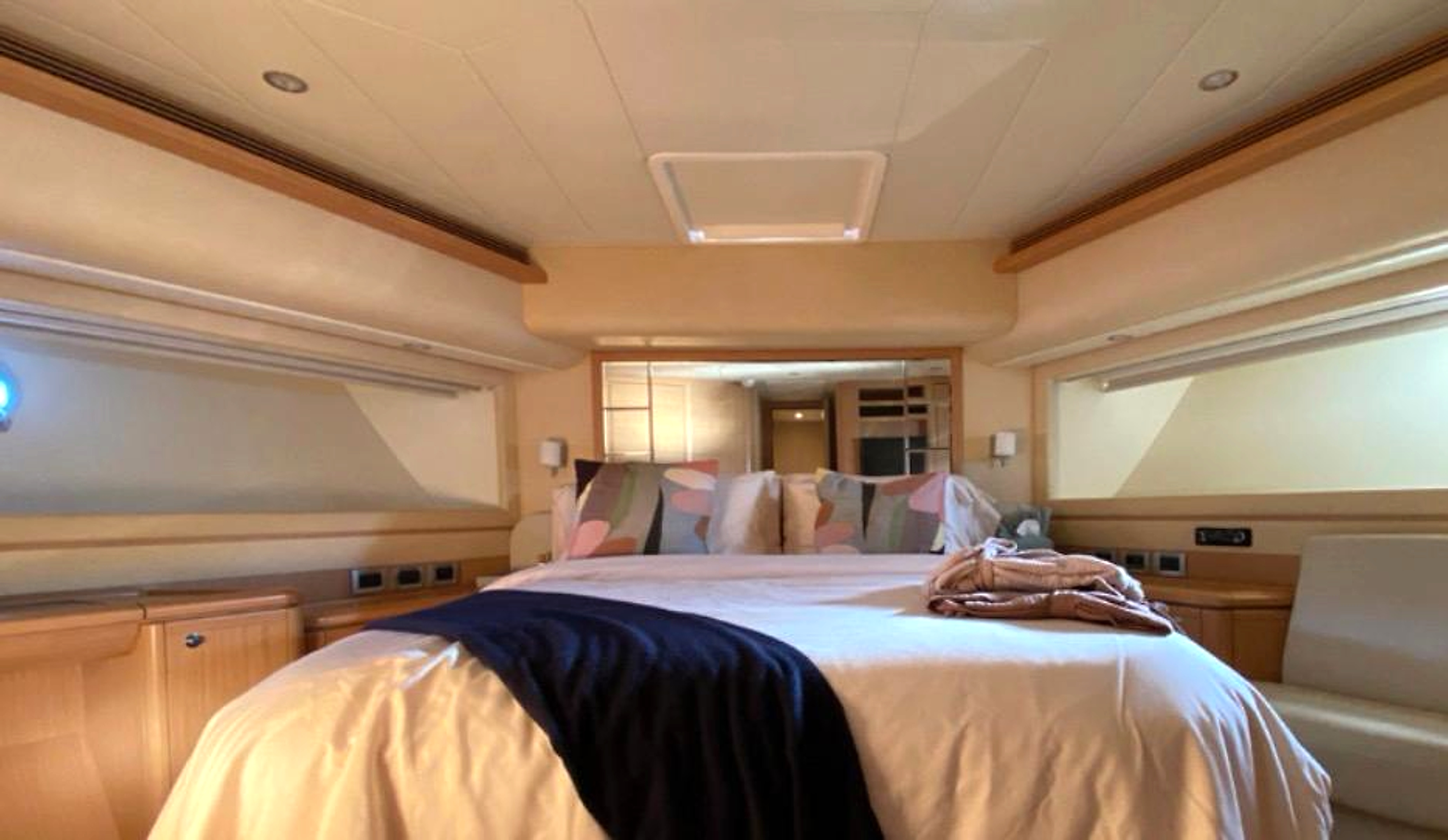 2010 Ferretti 830 na sprzedaż (photo 12)