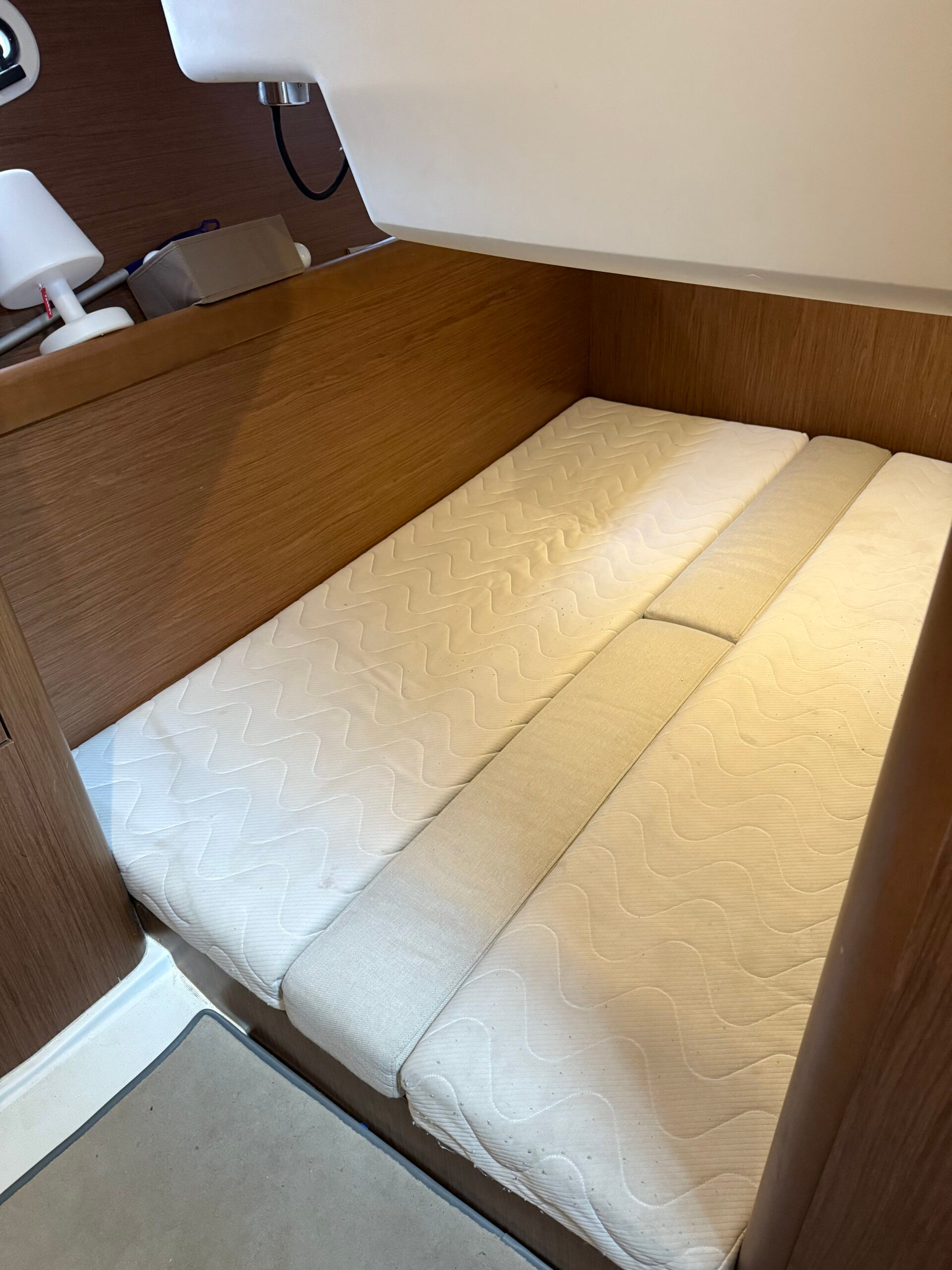 2016 BENETEAU ANTARES 36 for sale (photo 13)