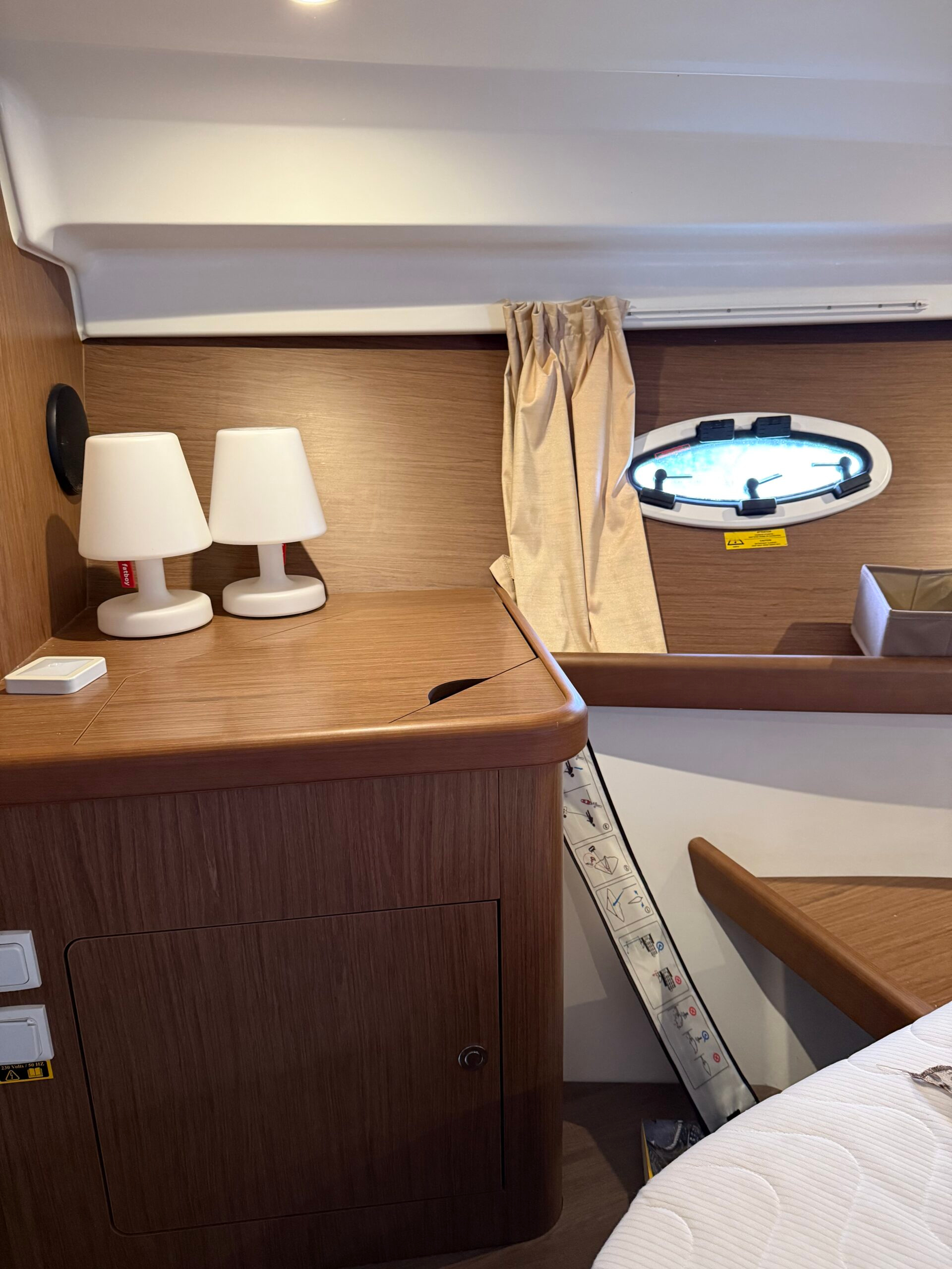 2016 BENETEAU ANTARES 36 for sale (photo 22)