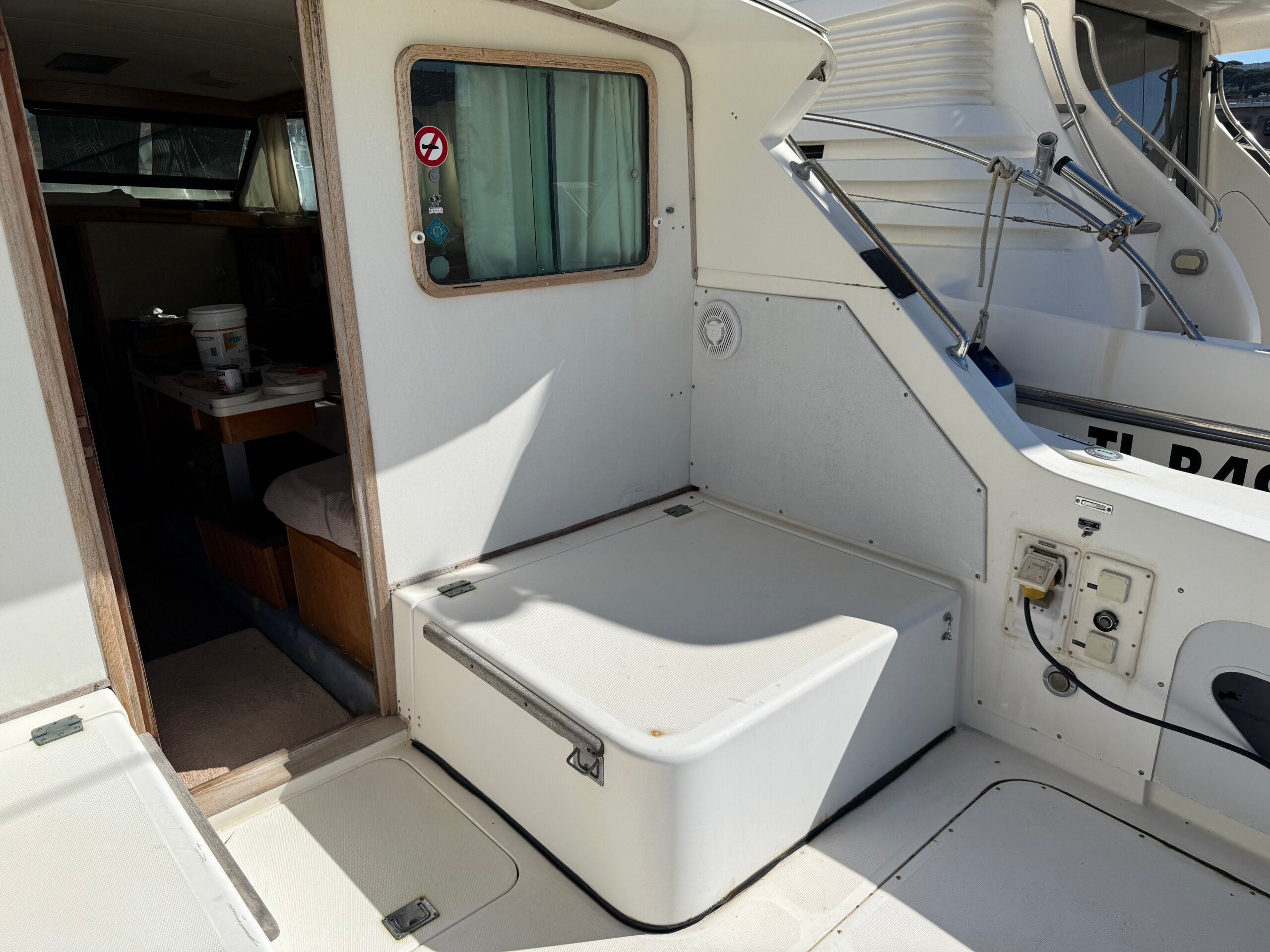 1986 BERTRAM SPORT FISHERMAN 33 en venta (photo 3)