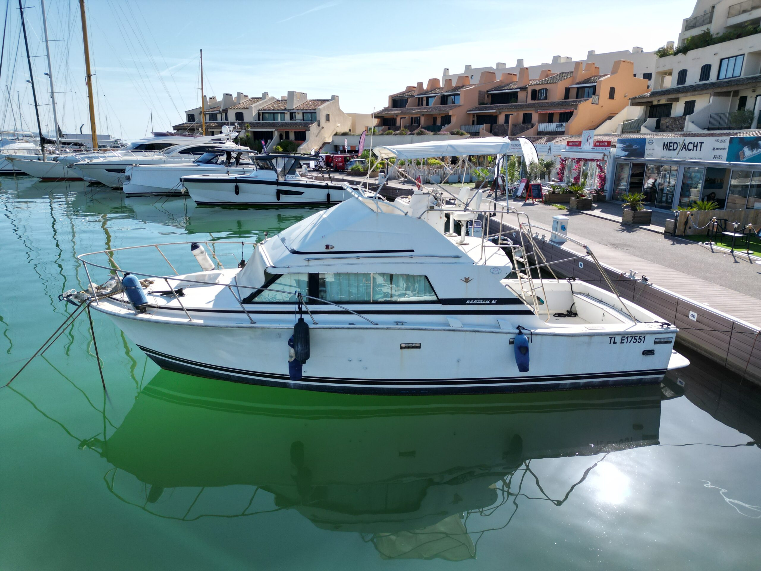 1986 BERTRAM SPORT FISHERMAN 33 en venta (photo 29)