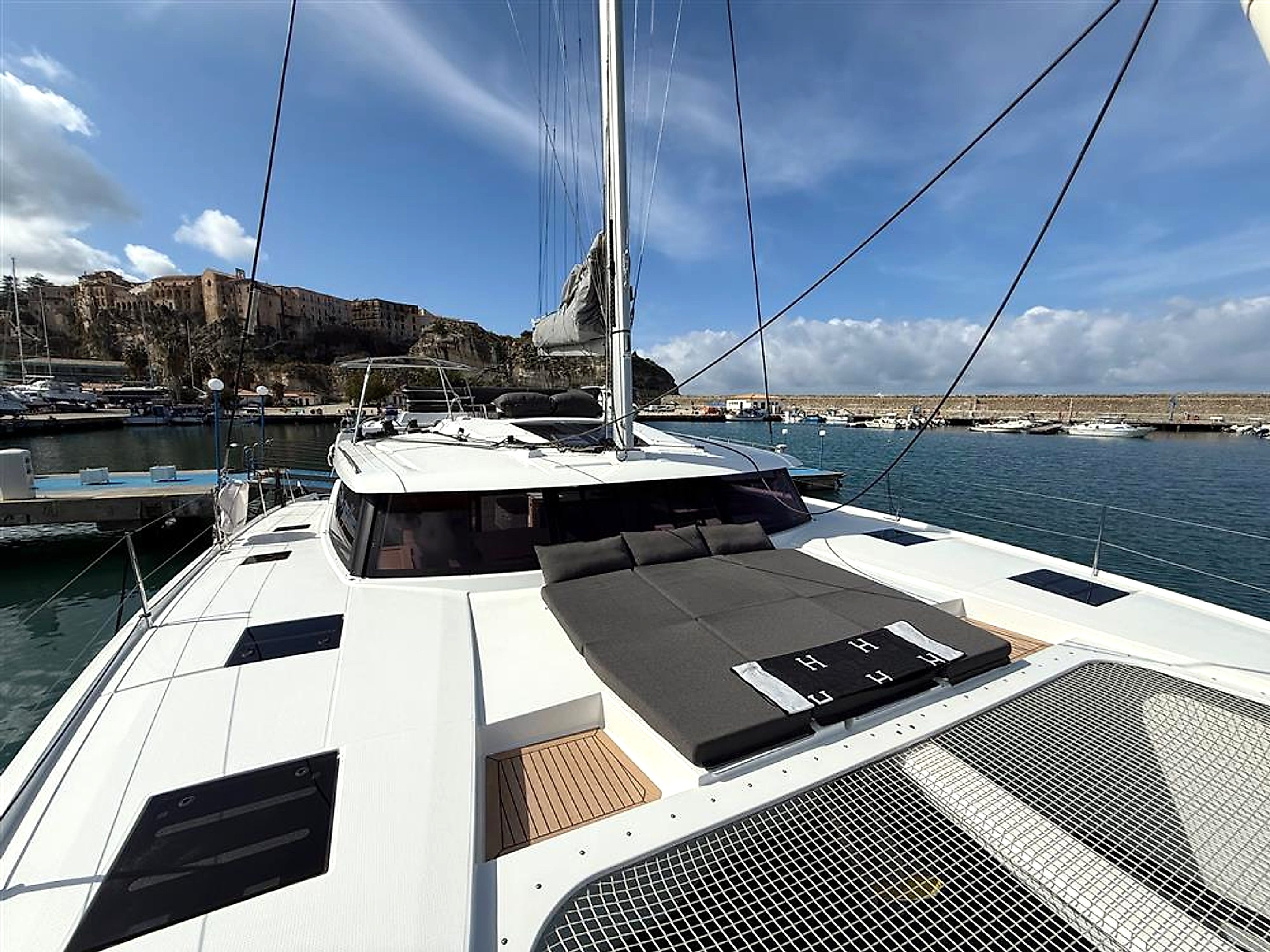 2025 Fountaine Pajot Tanna 47 for sale (photo 23)