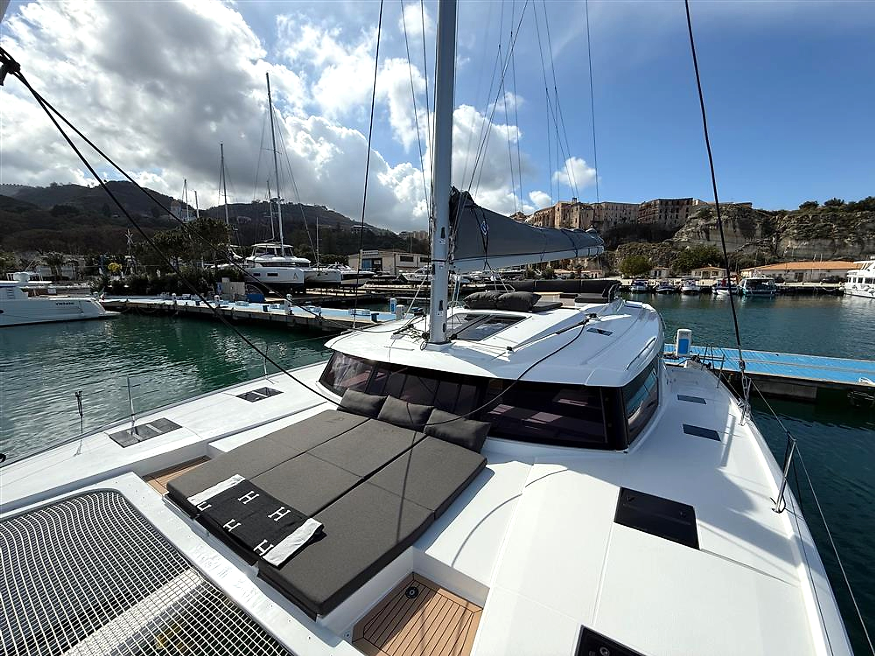 2025 Fountaine Pajot Tanna 47 for sale (photo 24)