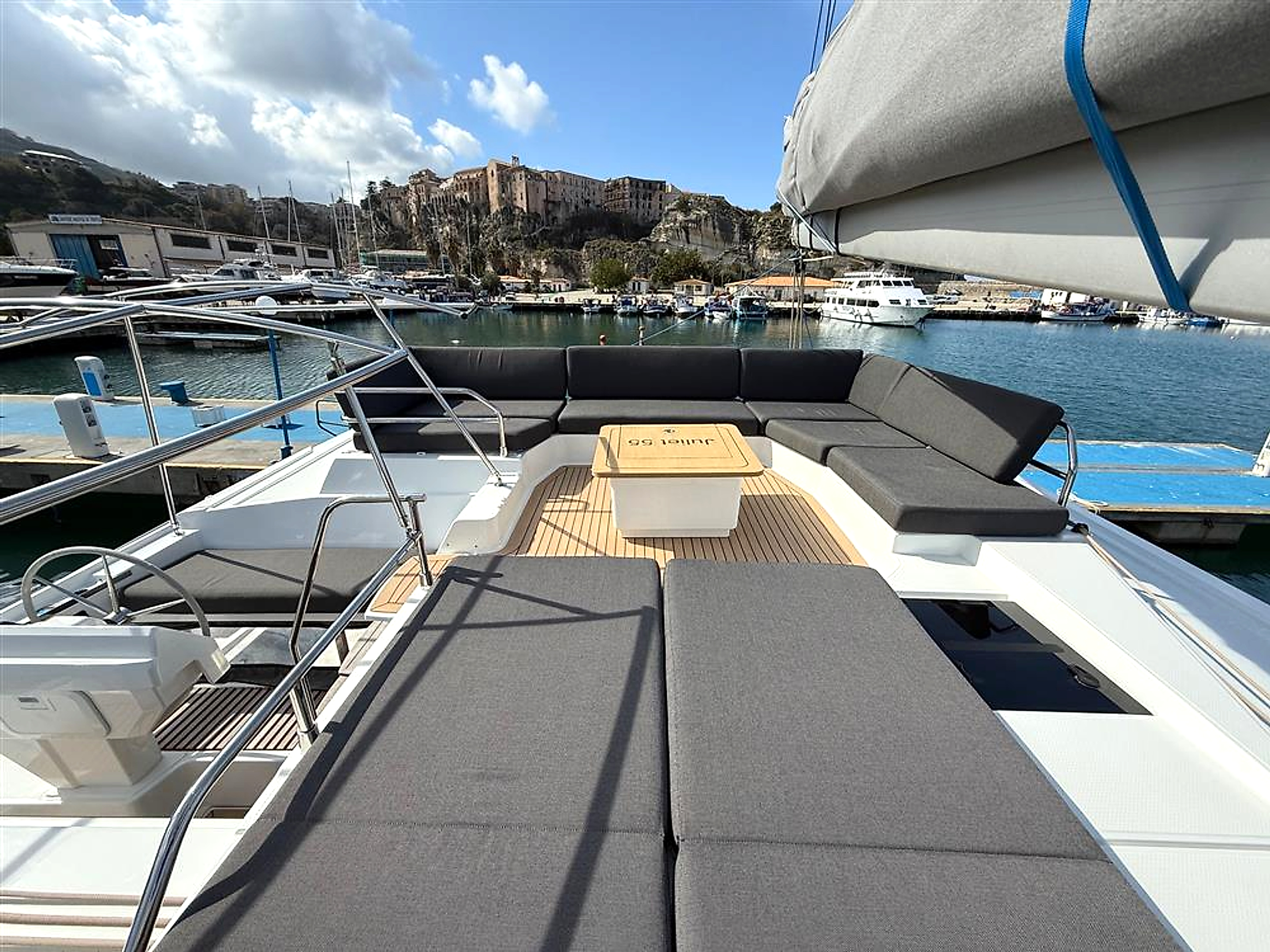 2025 Fountaine Pajot Tanna 47 for sale (photo 26)