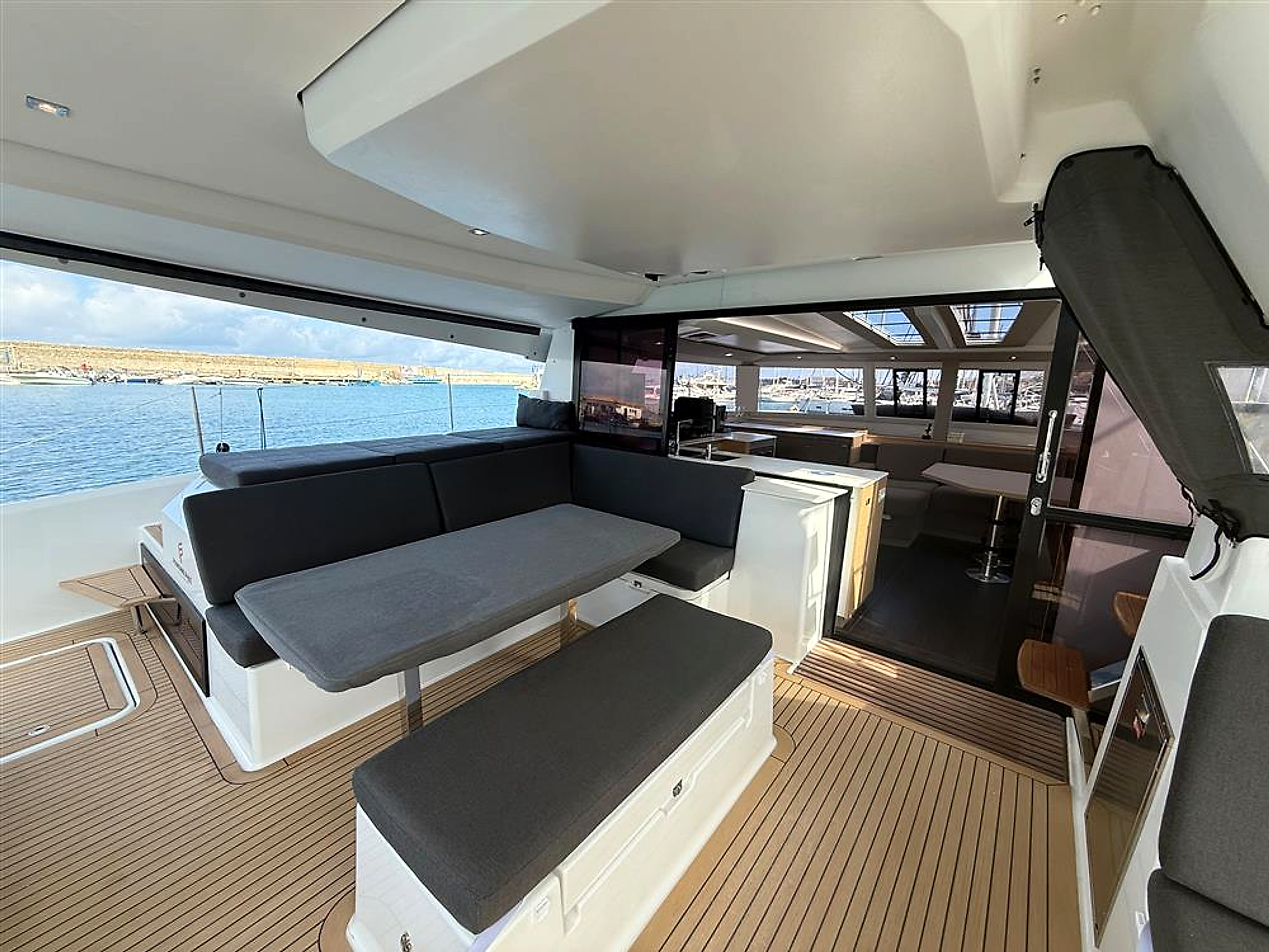2025 Fountaine Pajot Tanna 47 for sale (photo 33)