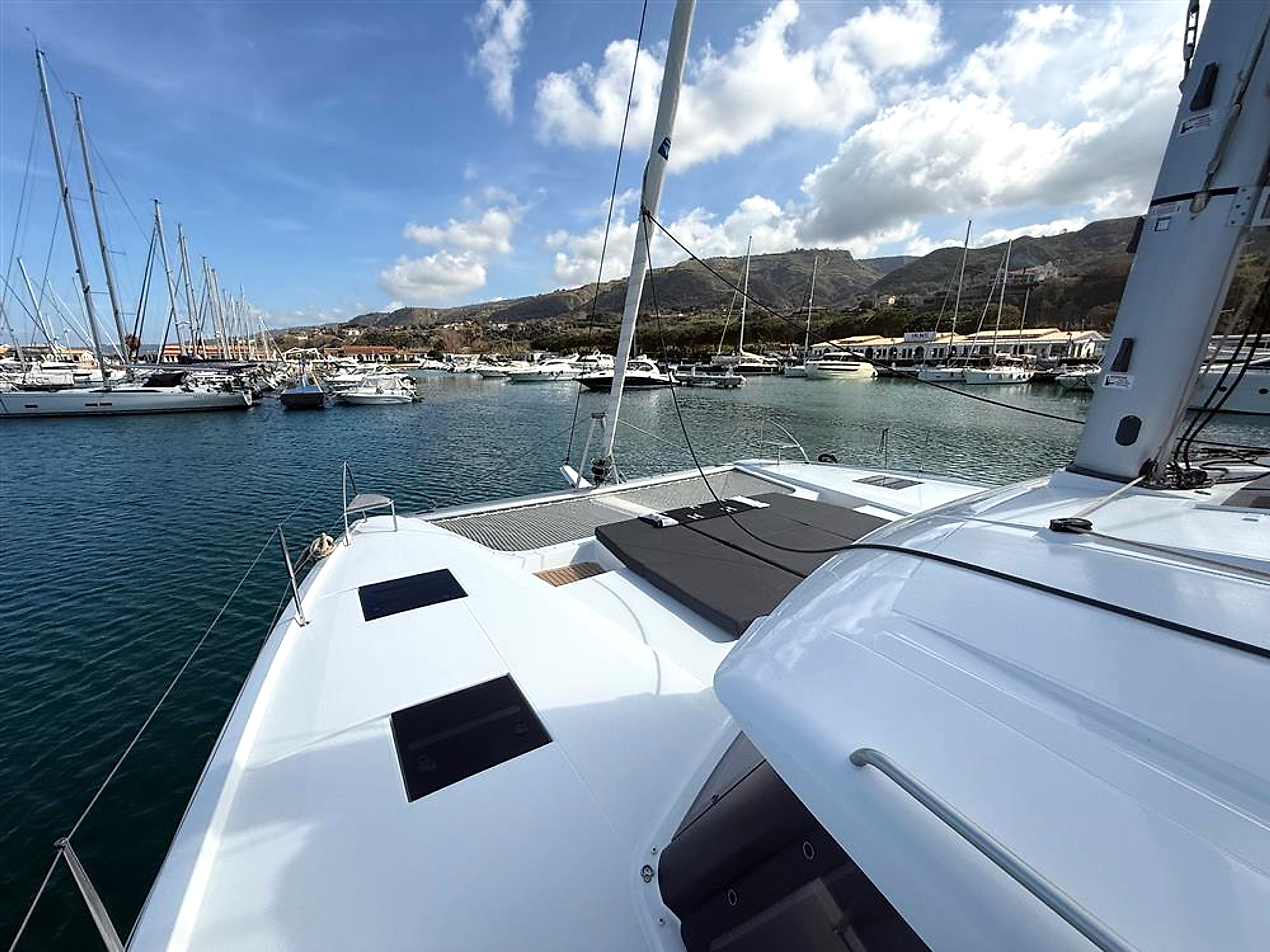 2025 Fountaine Pajot Tanna 47 for sale (photo 35)