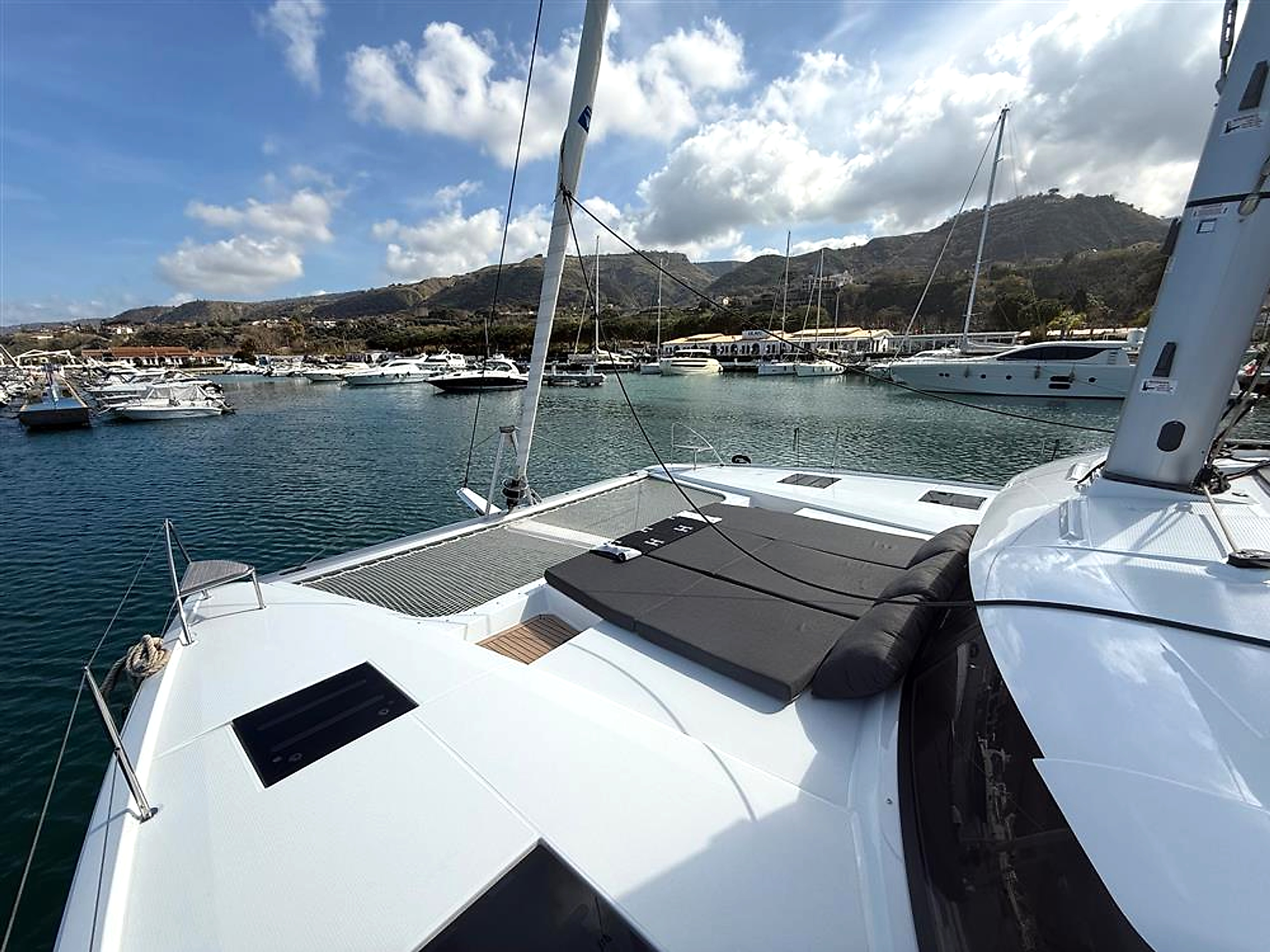 2025 Fountaine Pajot Tanna 47 for sale (photo 36)