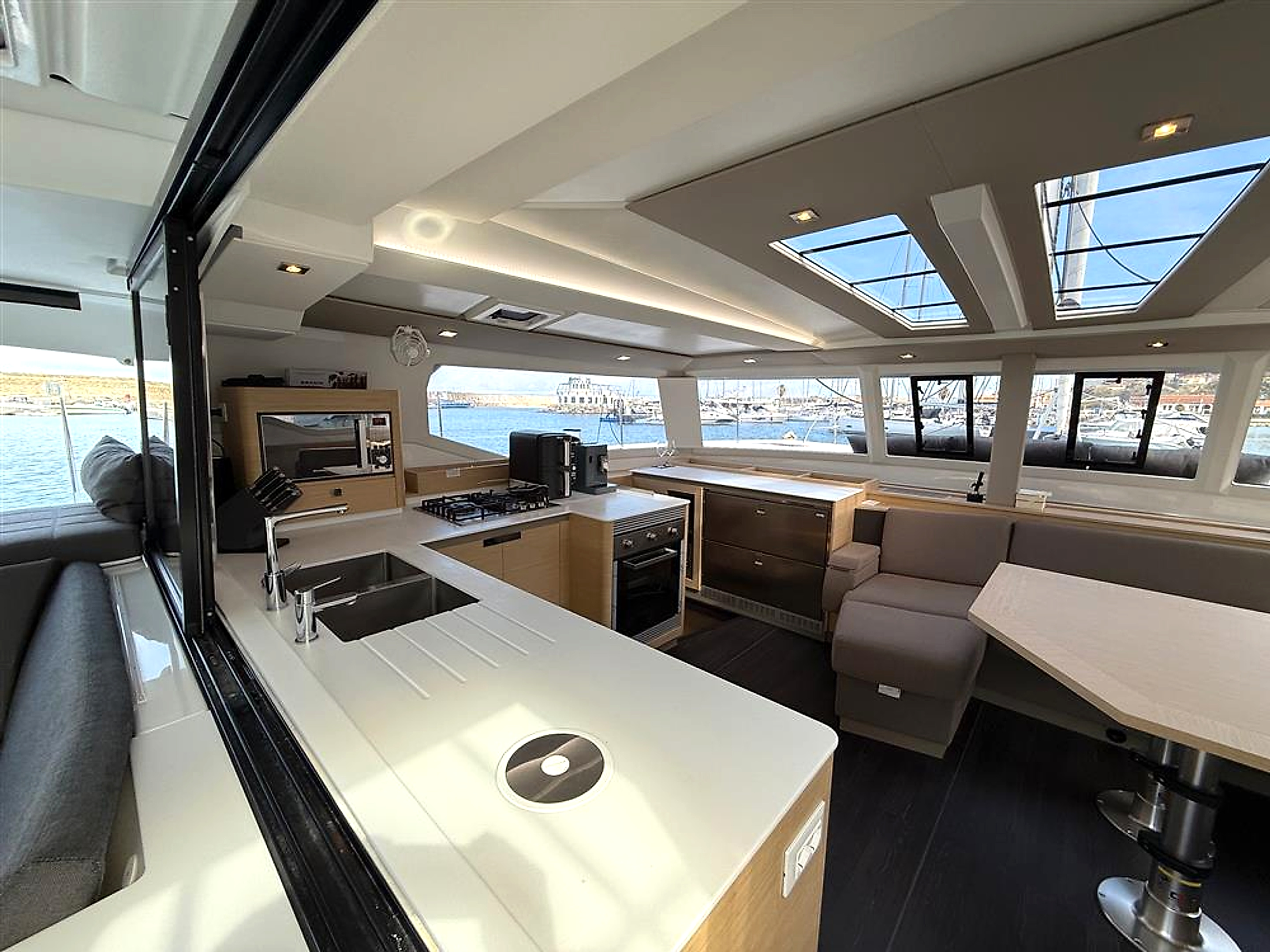 2025 Fountaine Pajot Tanna 47 for sale (photo 37)