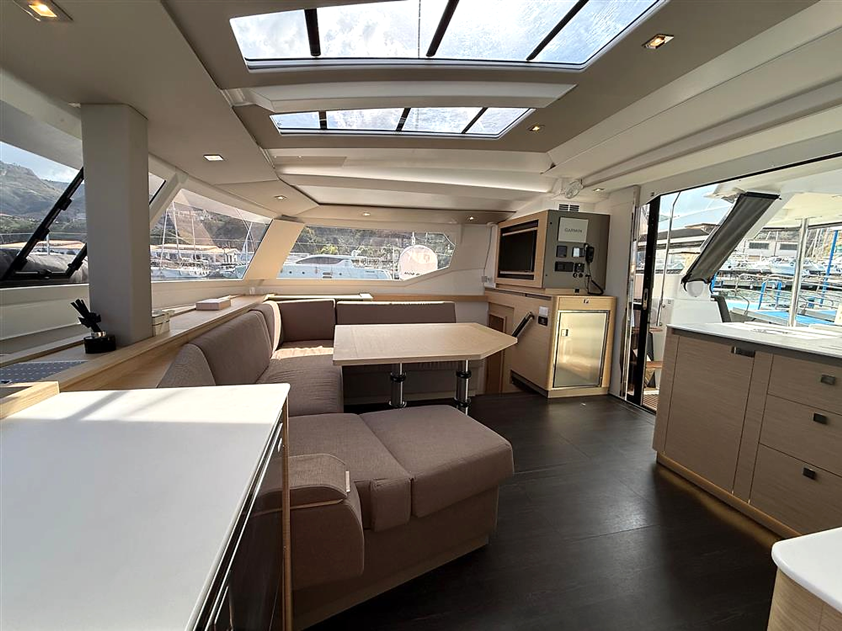 2025 Fountaine Pajot Tanna 47 for sale (photo 42)