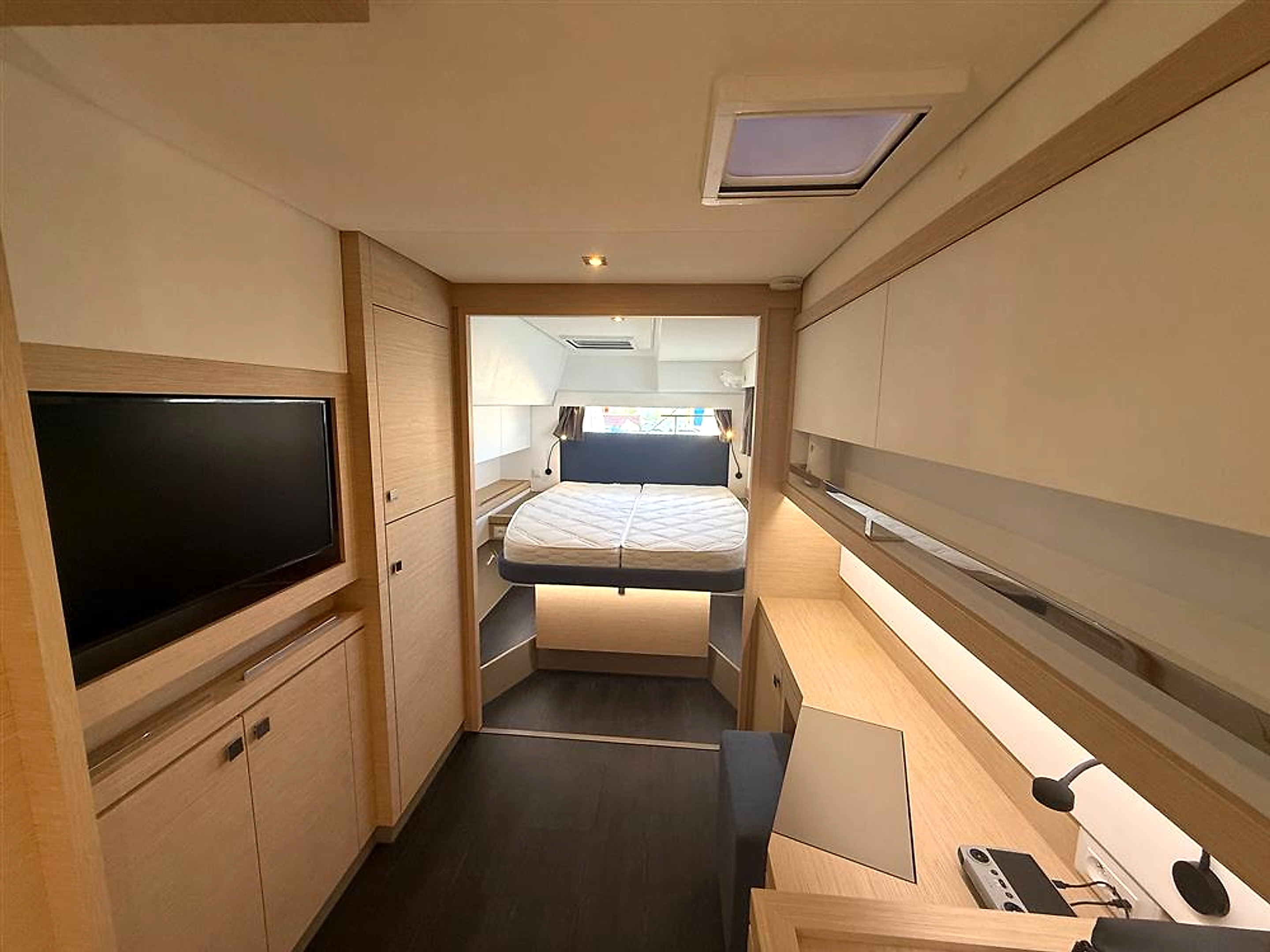 2025 Fountaine Pajot Tanna 47 for sale (photo 51)