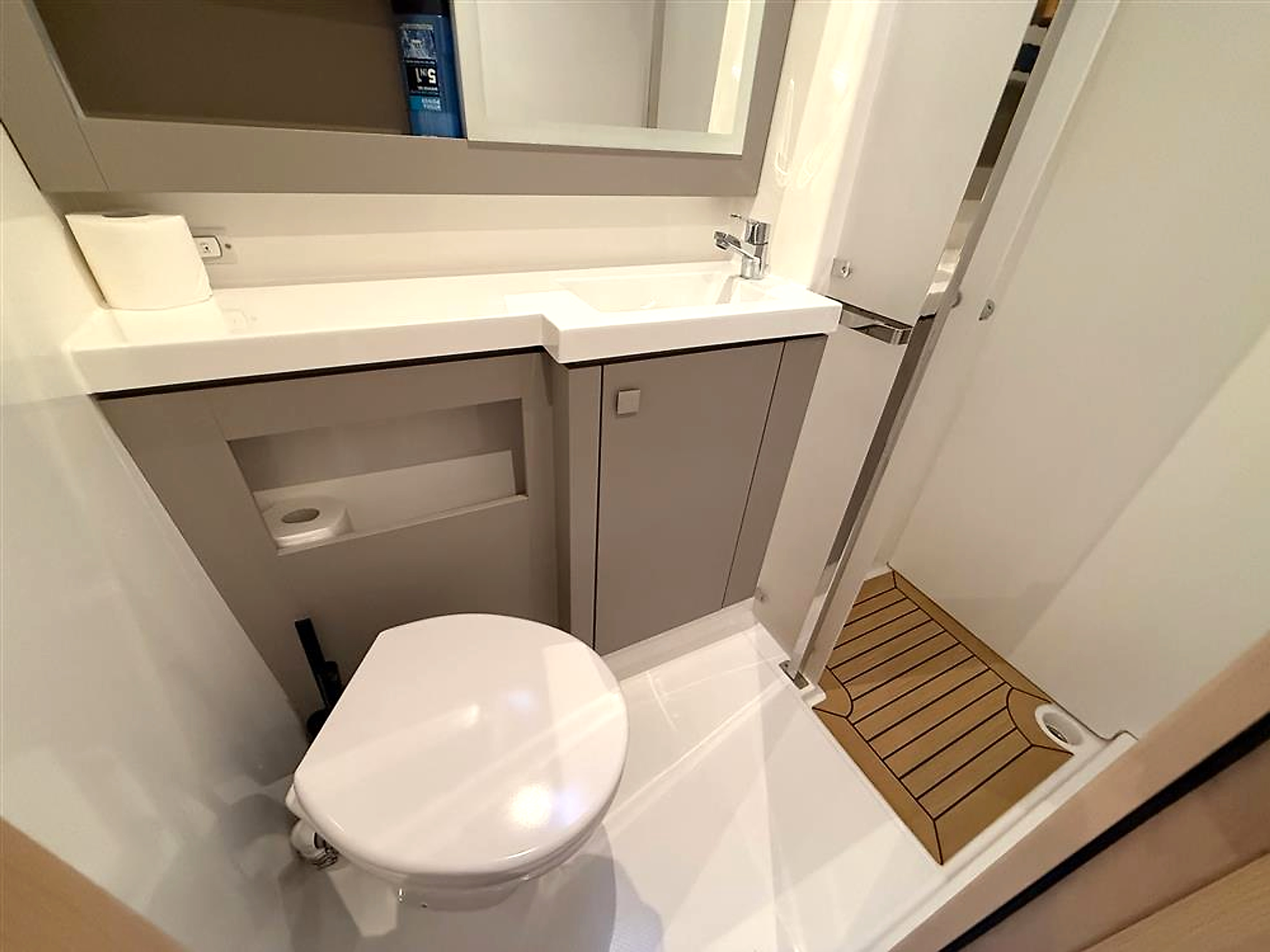 2025 Fountaine Pajot Tanna 47 for sale (photo 75)