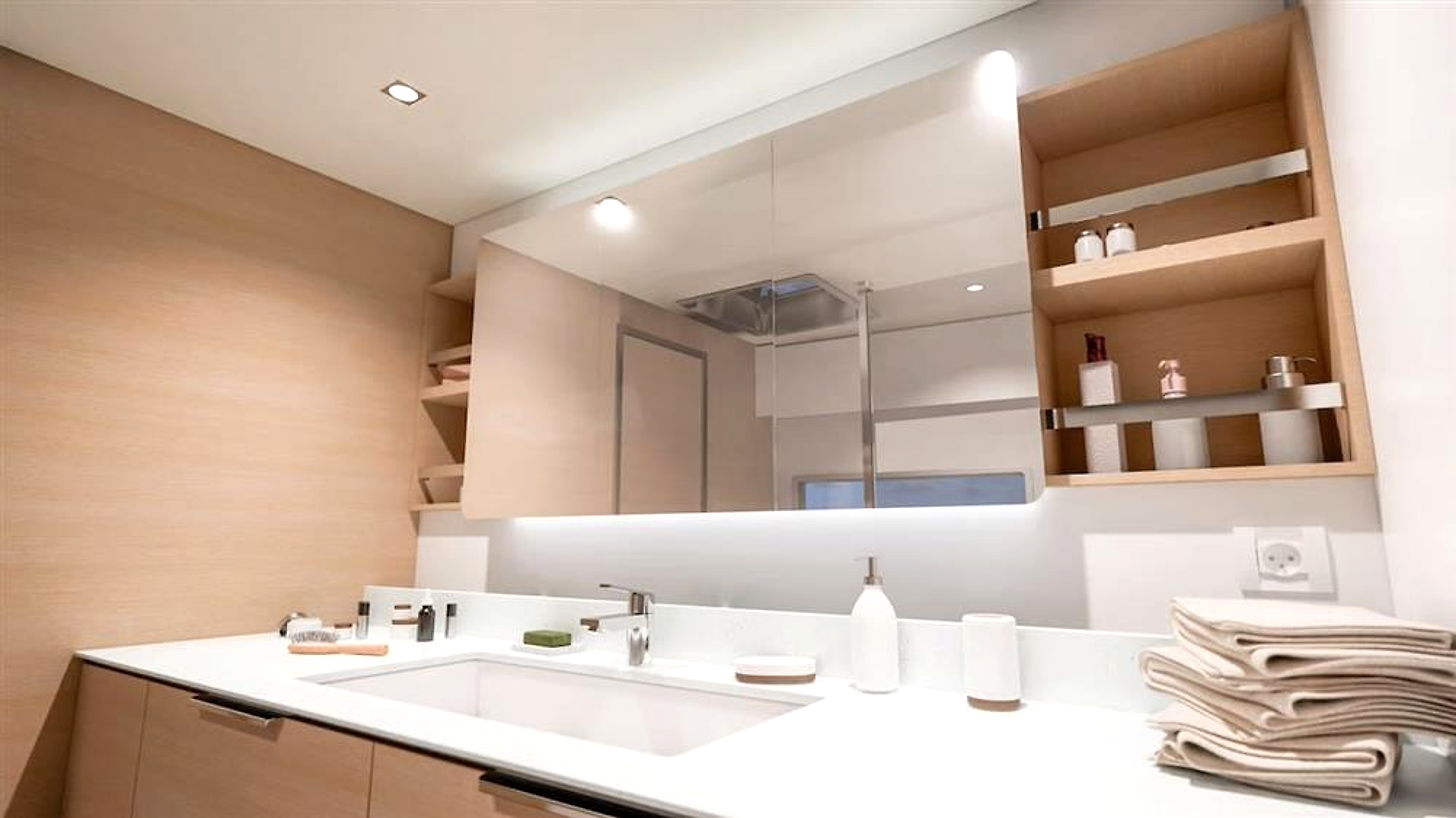 2027 Fountaine Pajot 48 na sprzedaż (photo 32)