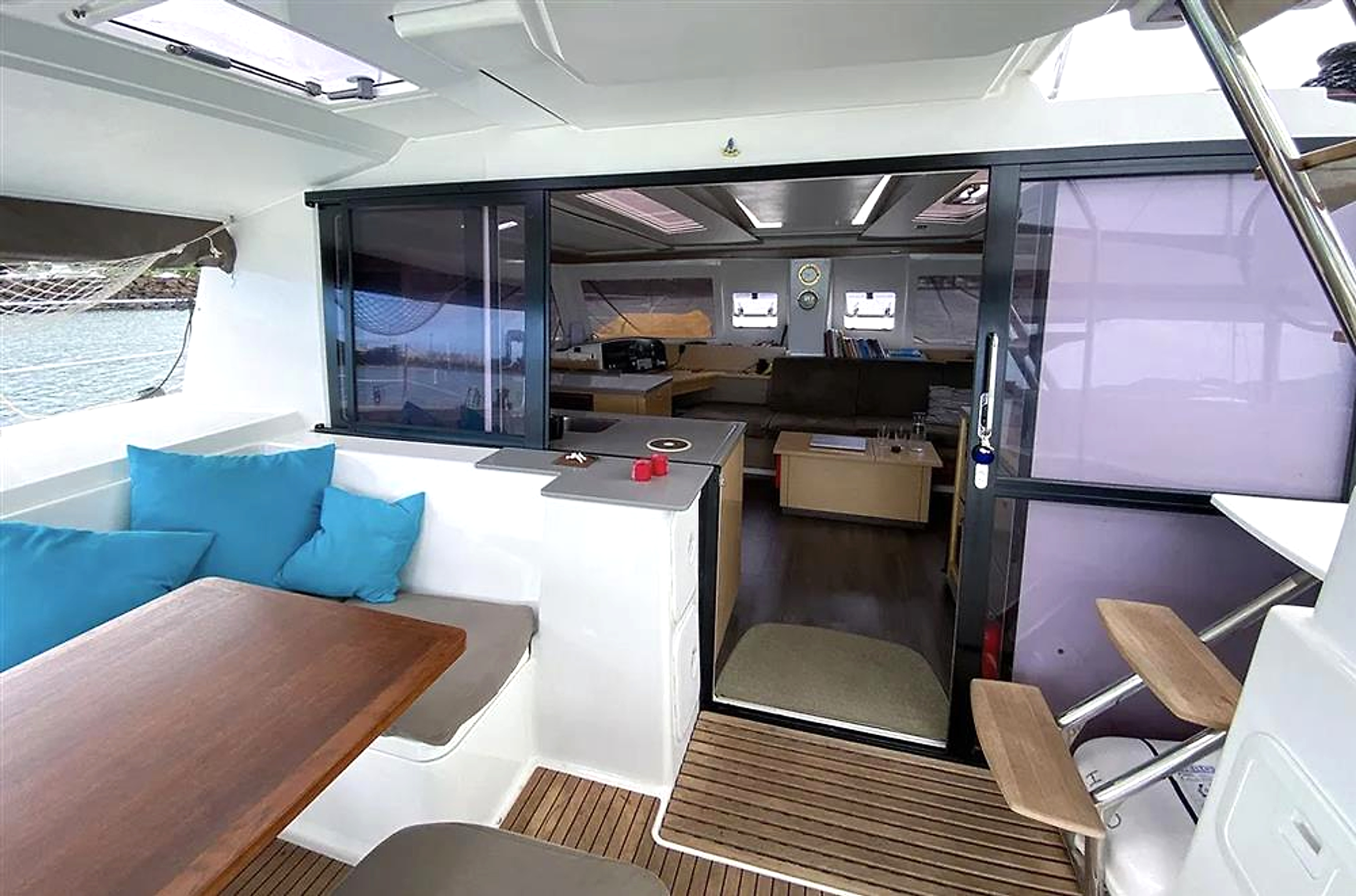 2014 Fountaine Pajot Helia 44 for sale (photo 9)