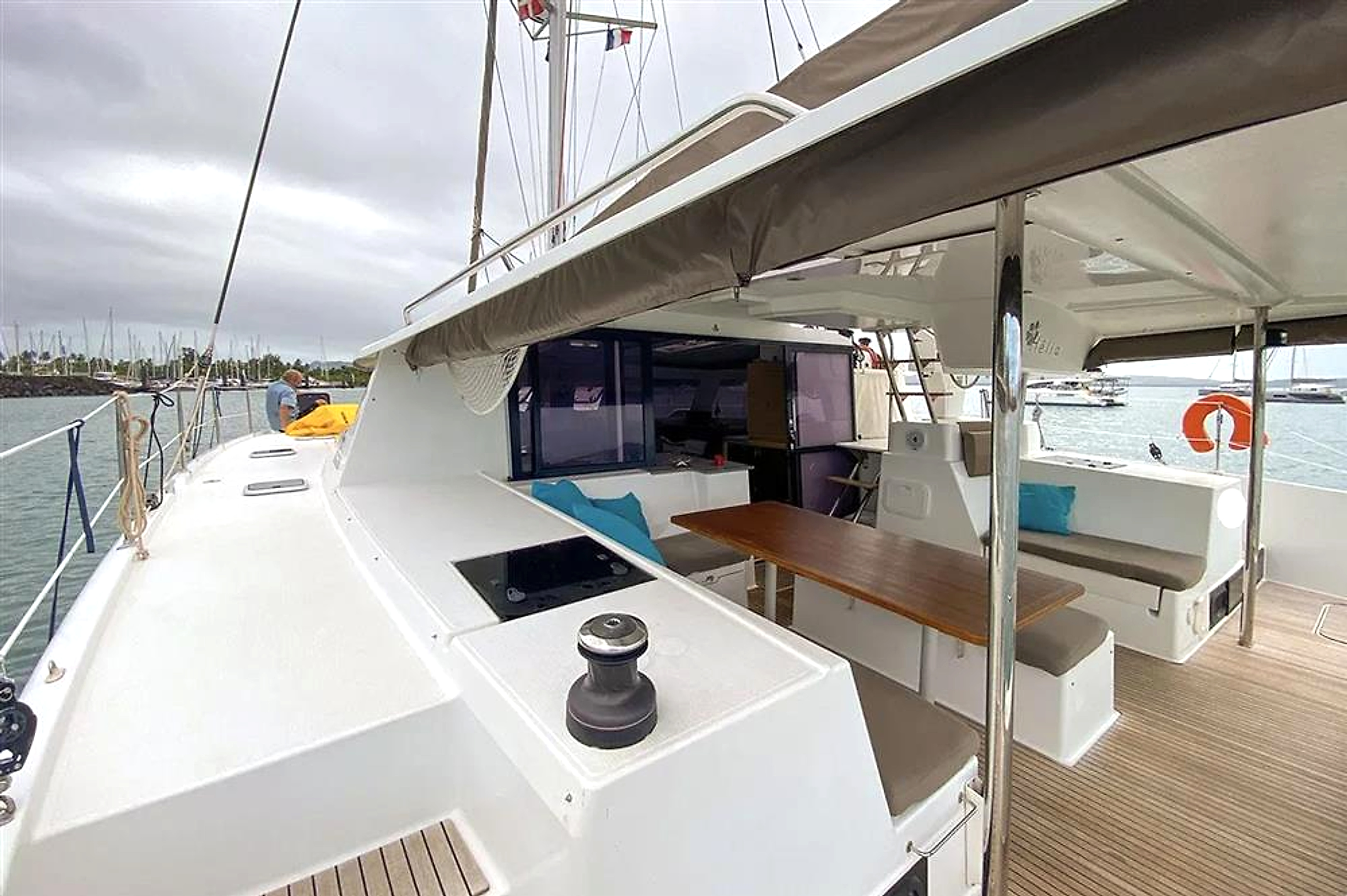 2014 Fountaine Pajot Helia 44 for sale (photo 12)