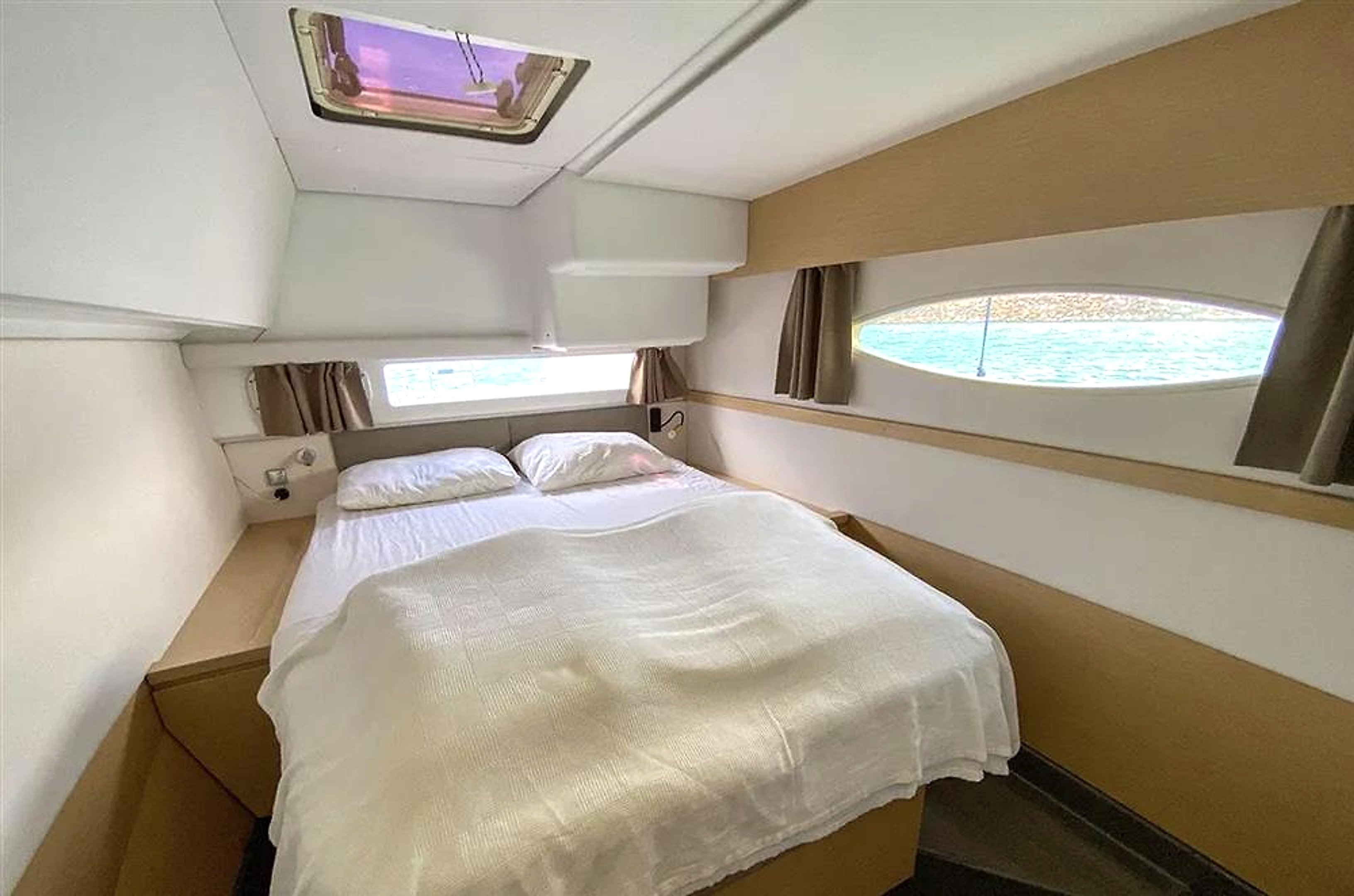 2014 Fountaine Pajot Helia 44 for sale (photo 26)