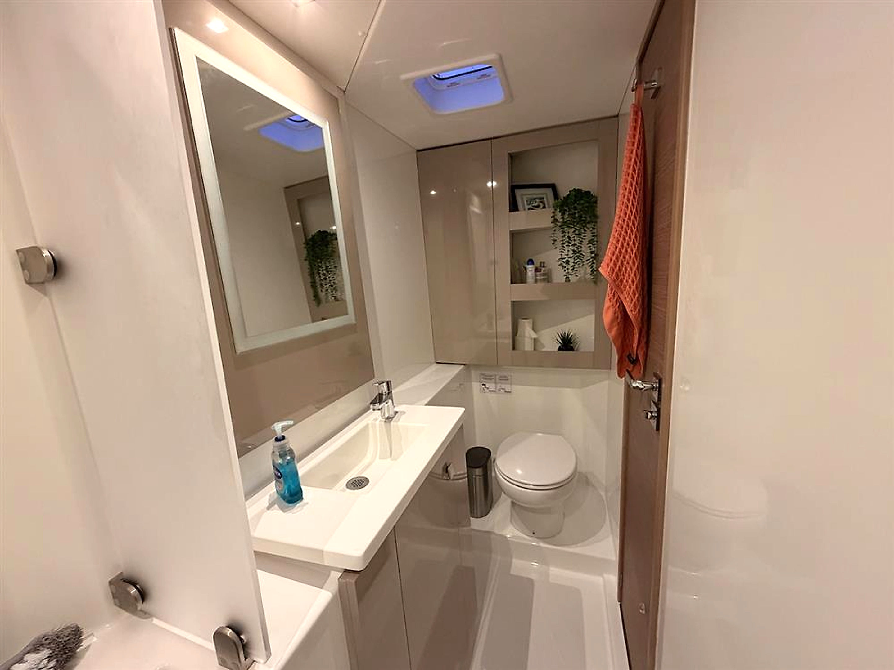2021 Fountaine Pajot Isla 40 na sprzedaż (photo 43)
