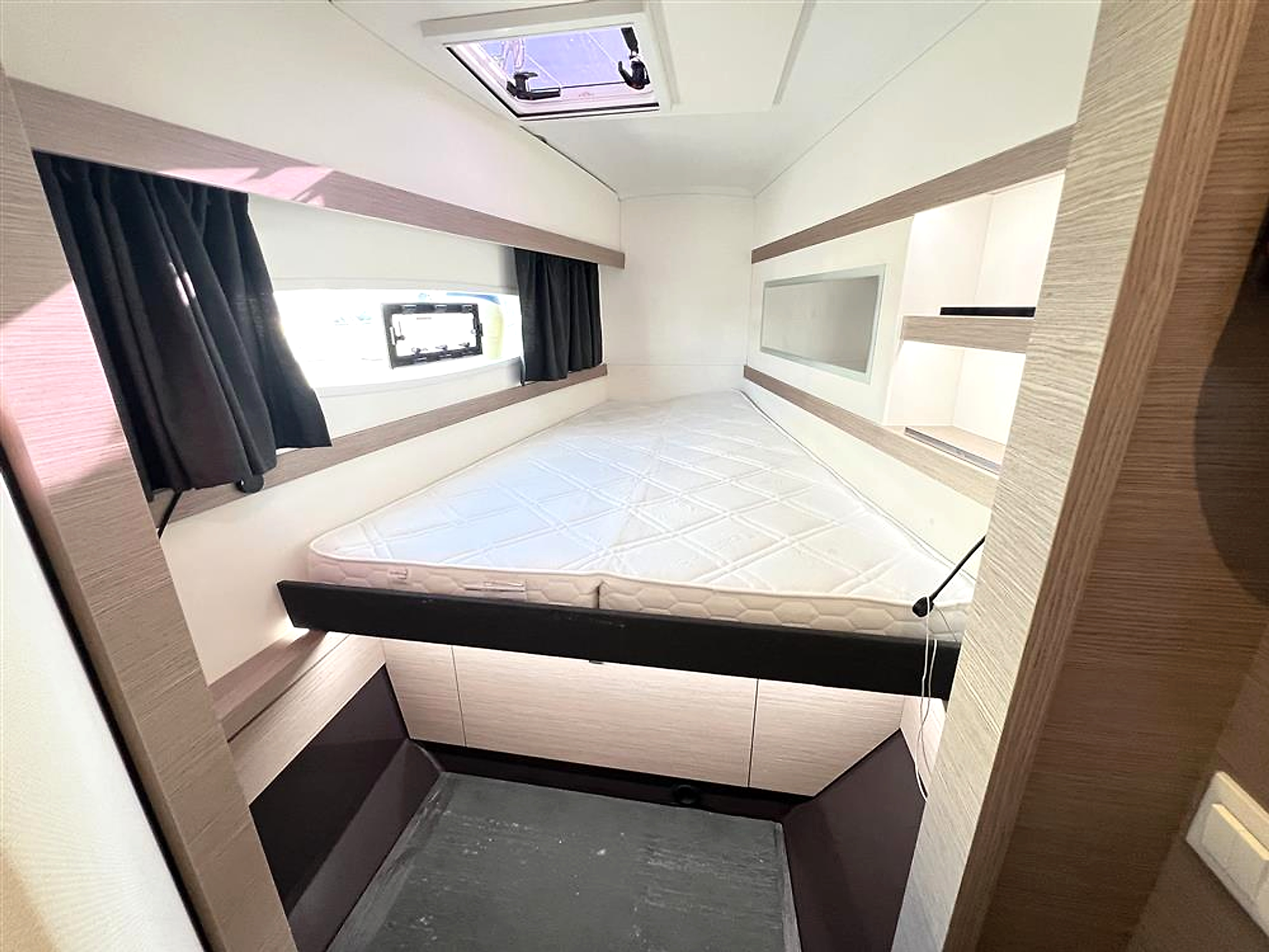 2021 Fountaine Pajot Isla 40 na sprzedaż (photo 45)