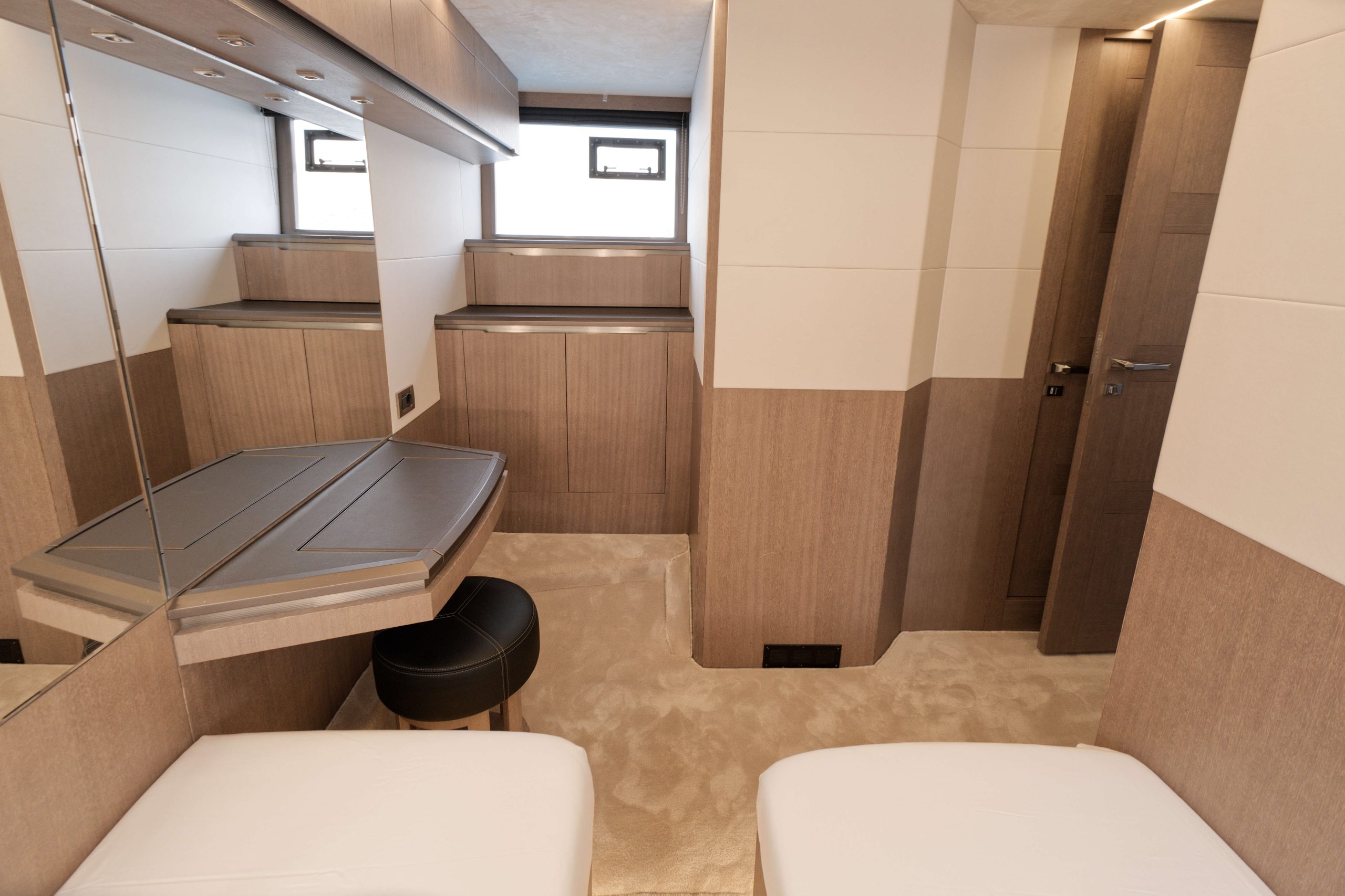 2021 Galeon 640 Fly te koop (photo 5)