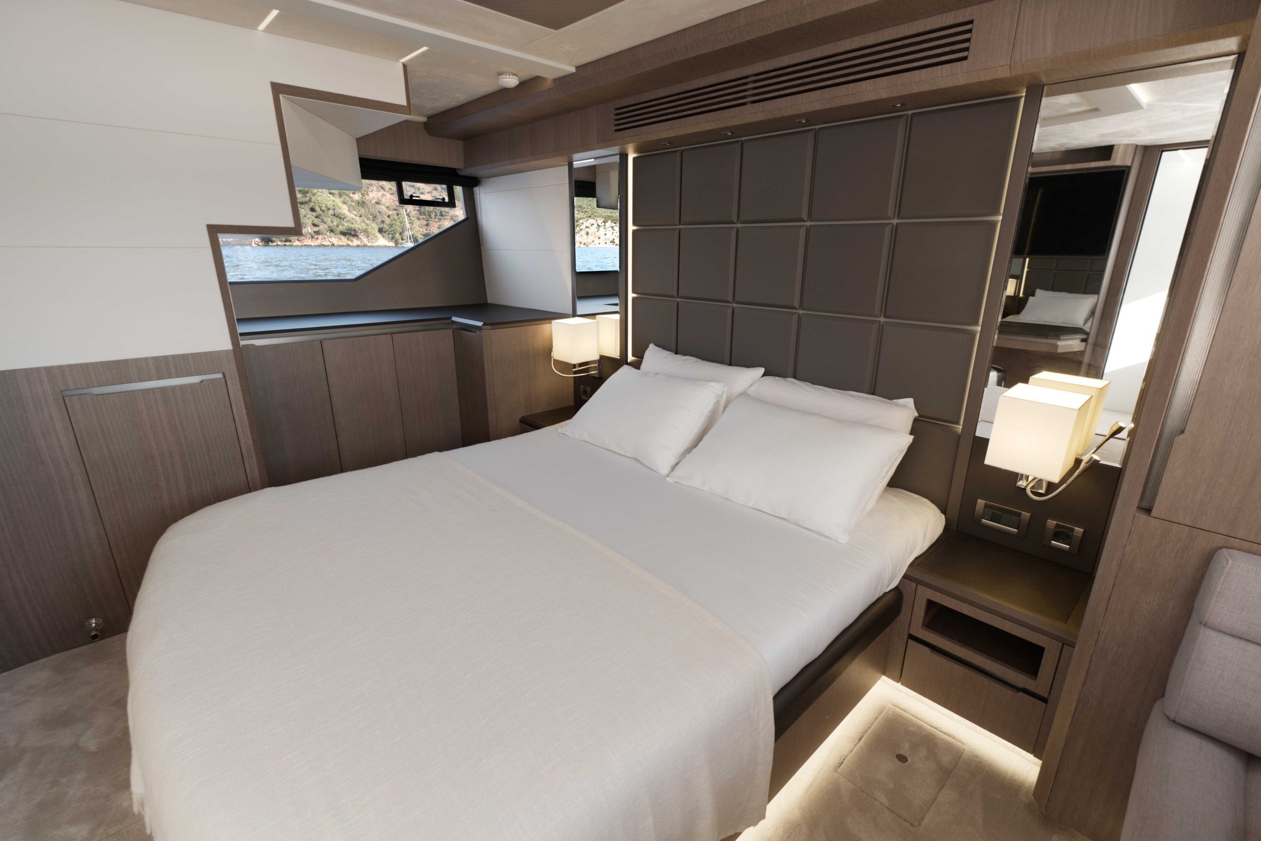 2021 Galeon 640 Fly te koop (photo 13)