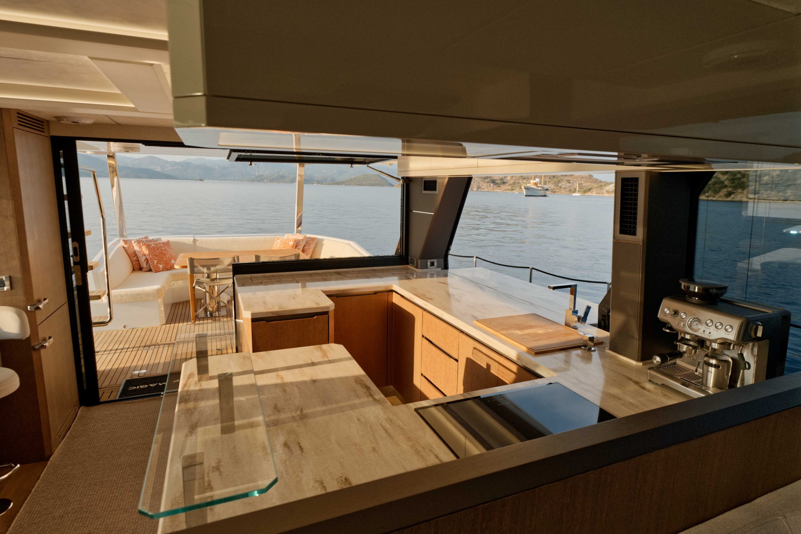 2021 Galeon 640 Fly te koop (photo 20)
