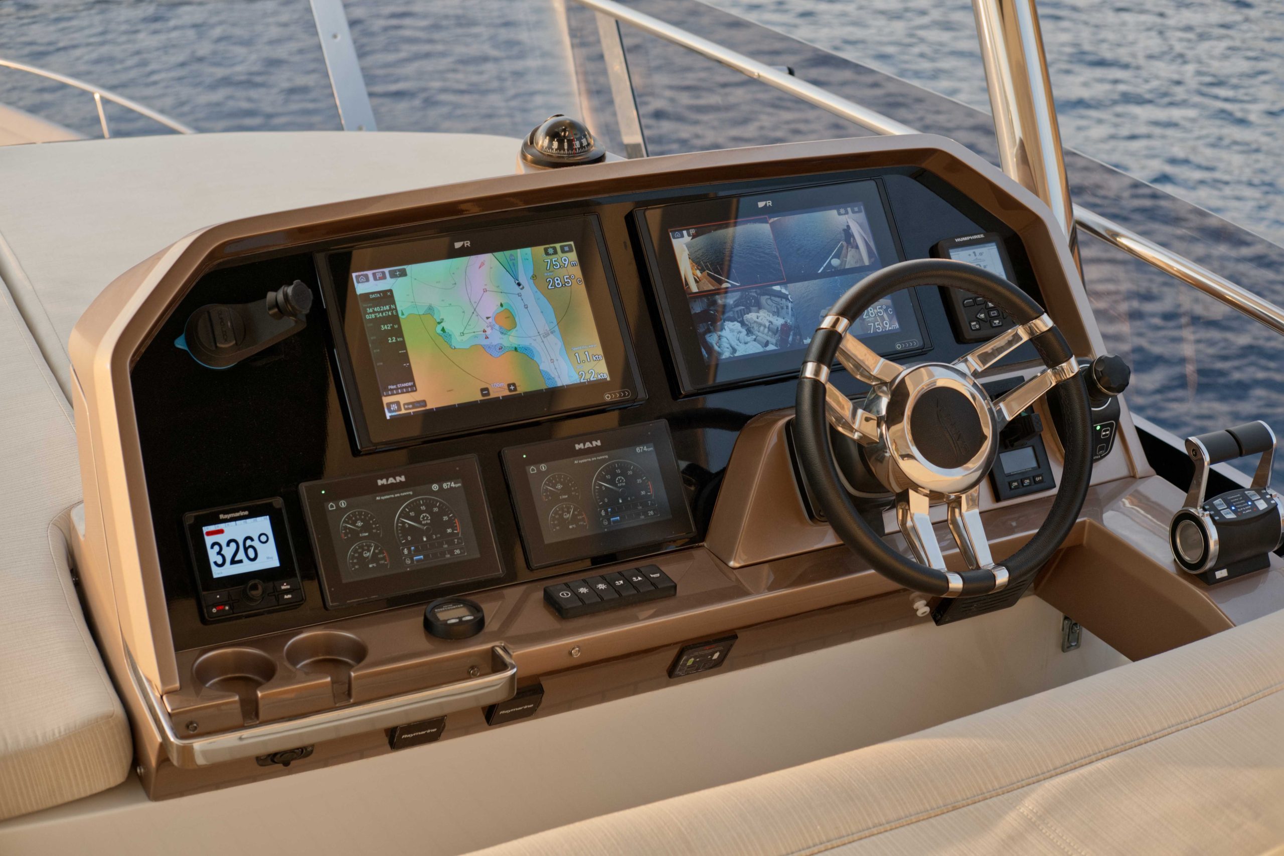 2021 Galeon 640 Fly te koop (photo 31)