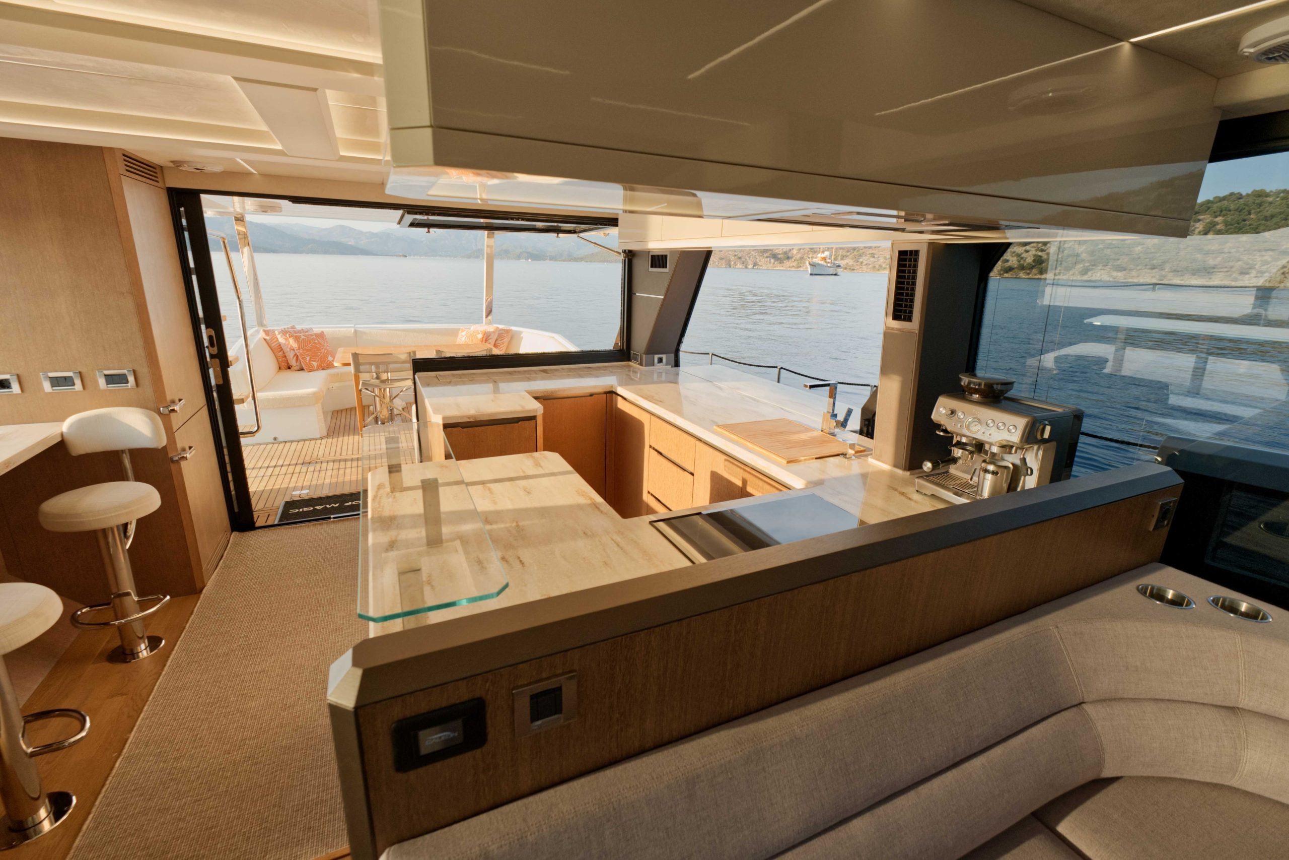 2021 Galeon 640 Fly te koop (photo 64)