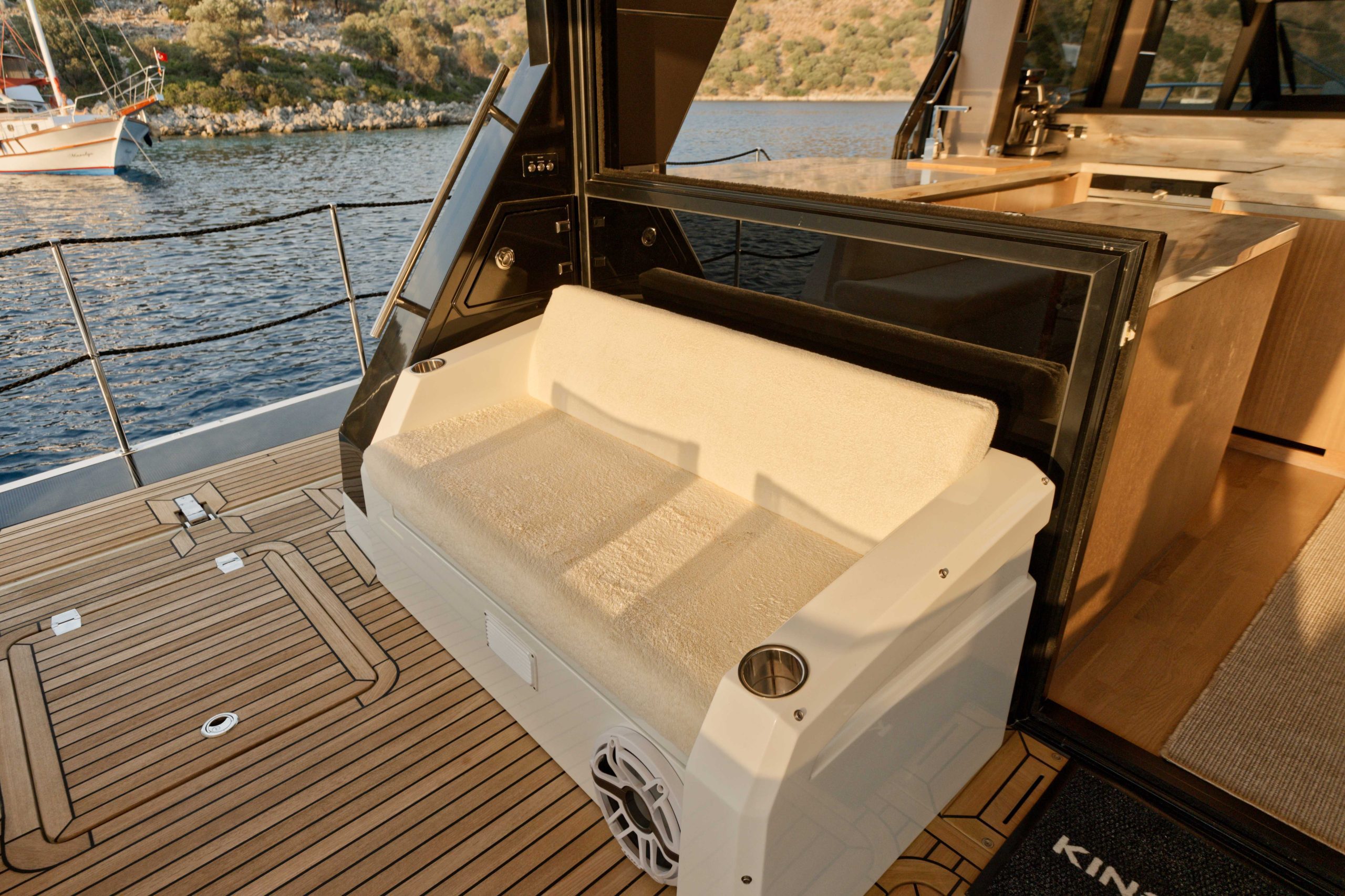 2021 Galeon 640 Fly te koop (photo 76)