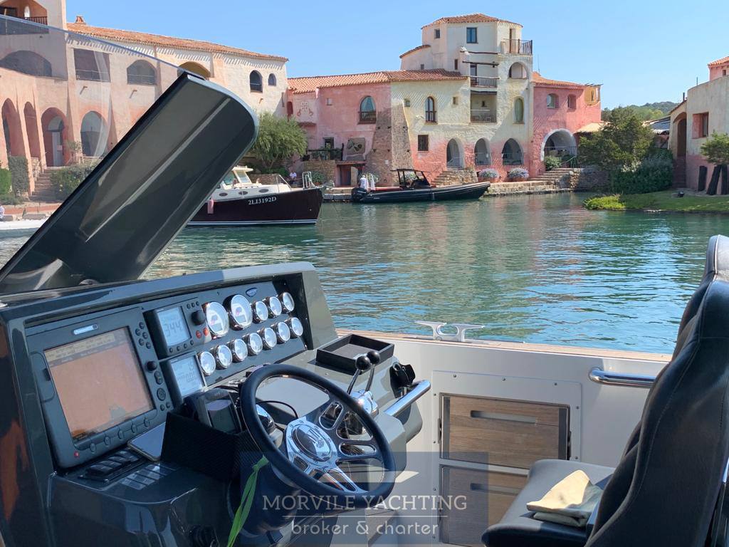 2010 Fjord 40 for sale (photo 5)
