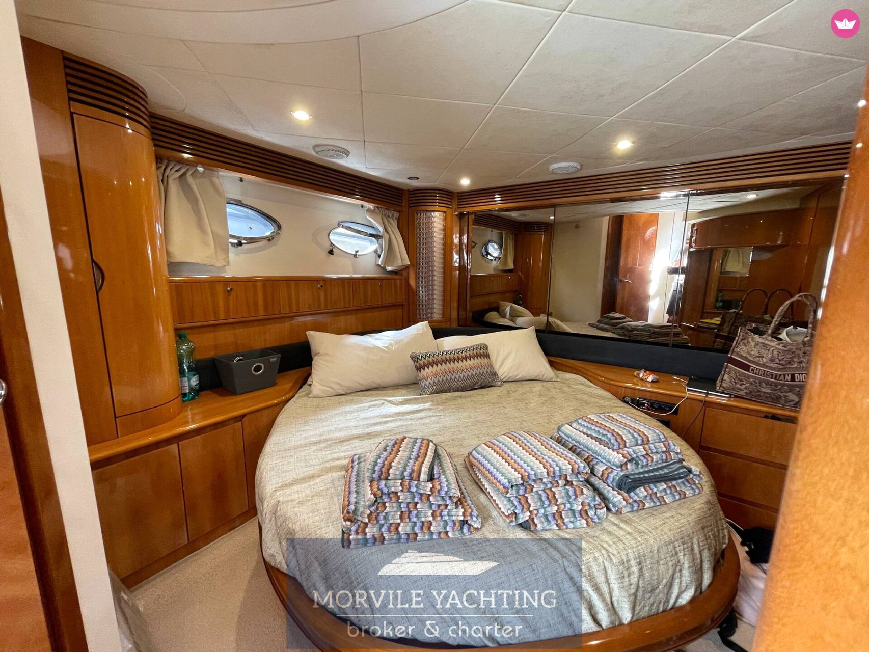 2002 Princess V65 te koop (photo 11)