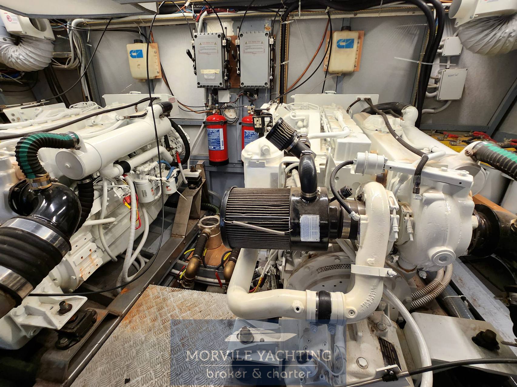 1975 Sanlorenzo 13 motor yacht for sale (photo 9)