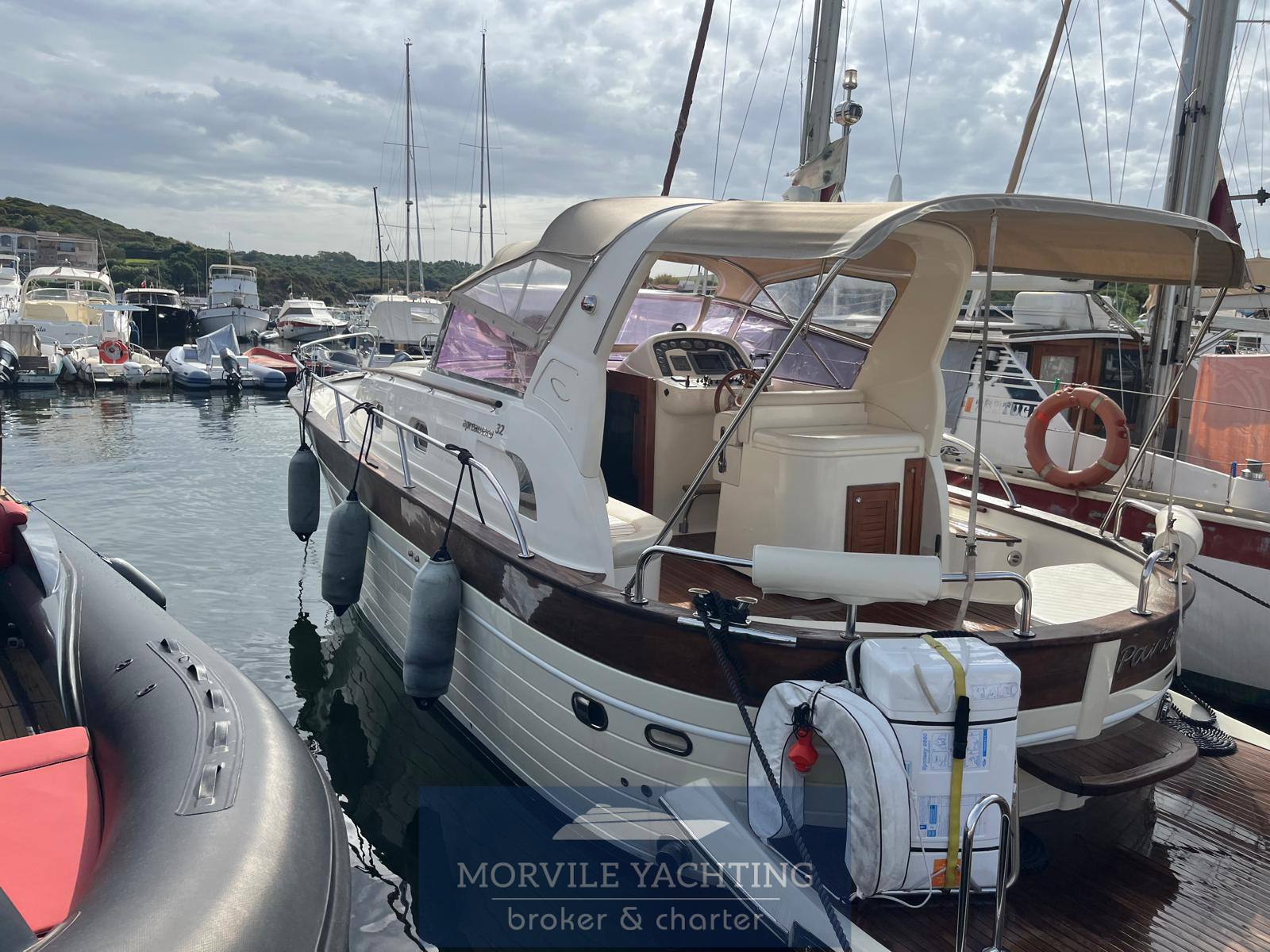 2011 Apreamare 32 comfort à vendre (photo 1)