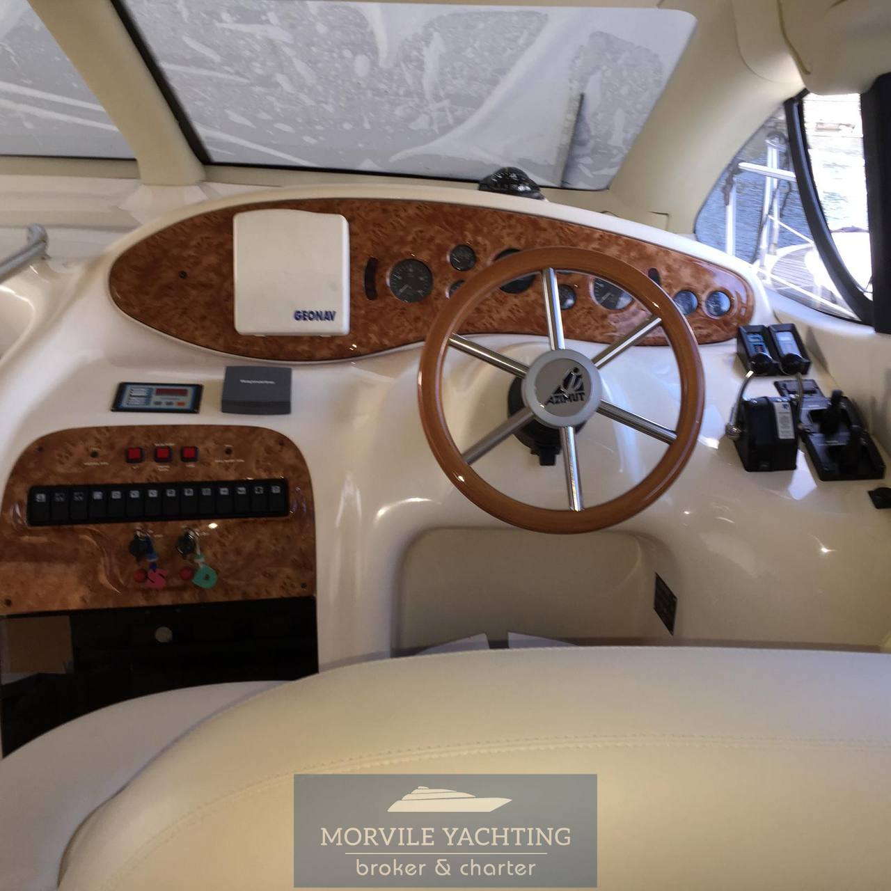 2000 Azimut 42 fly for sale (photo 2)