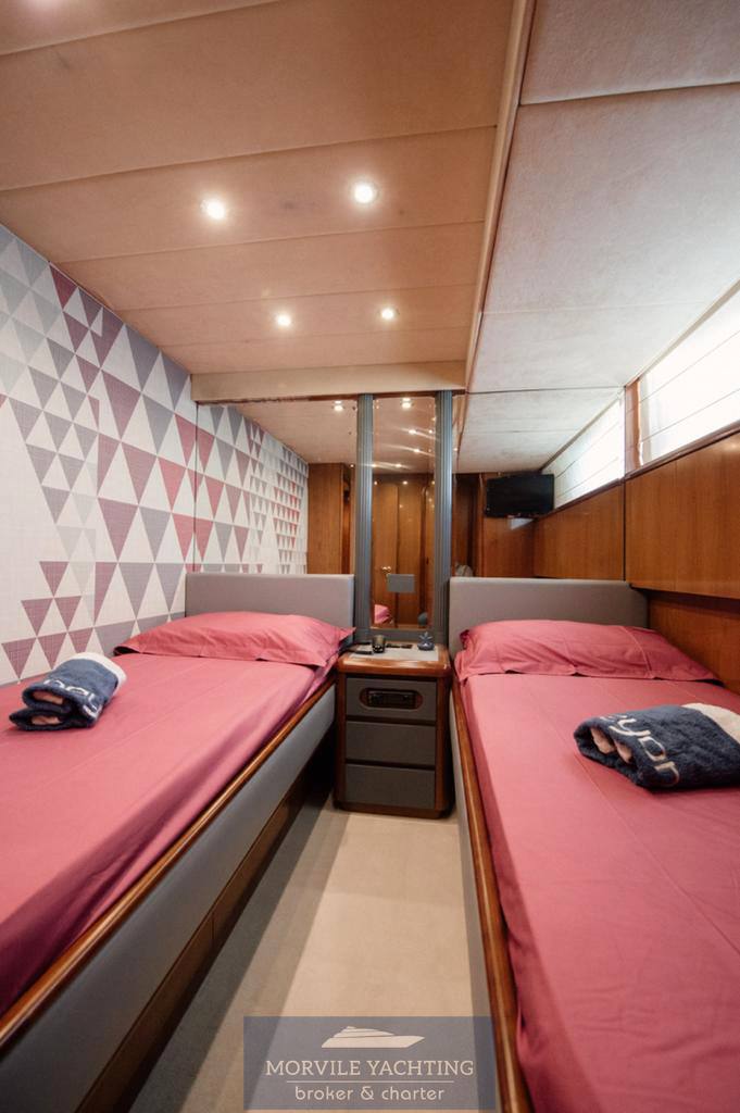 1998 Falcon 82s à venda (photo 3)