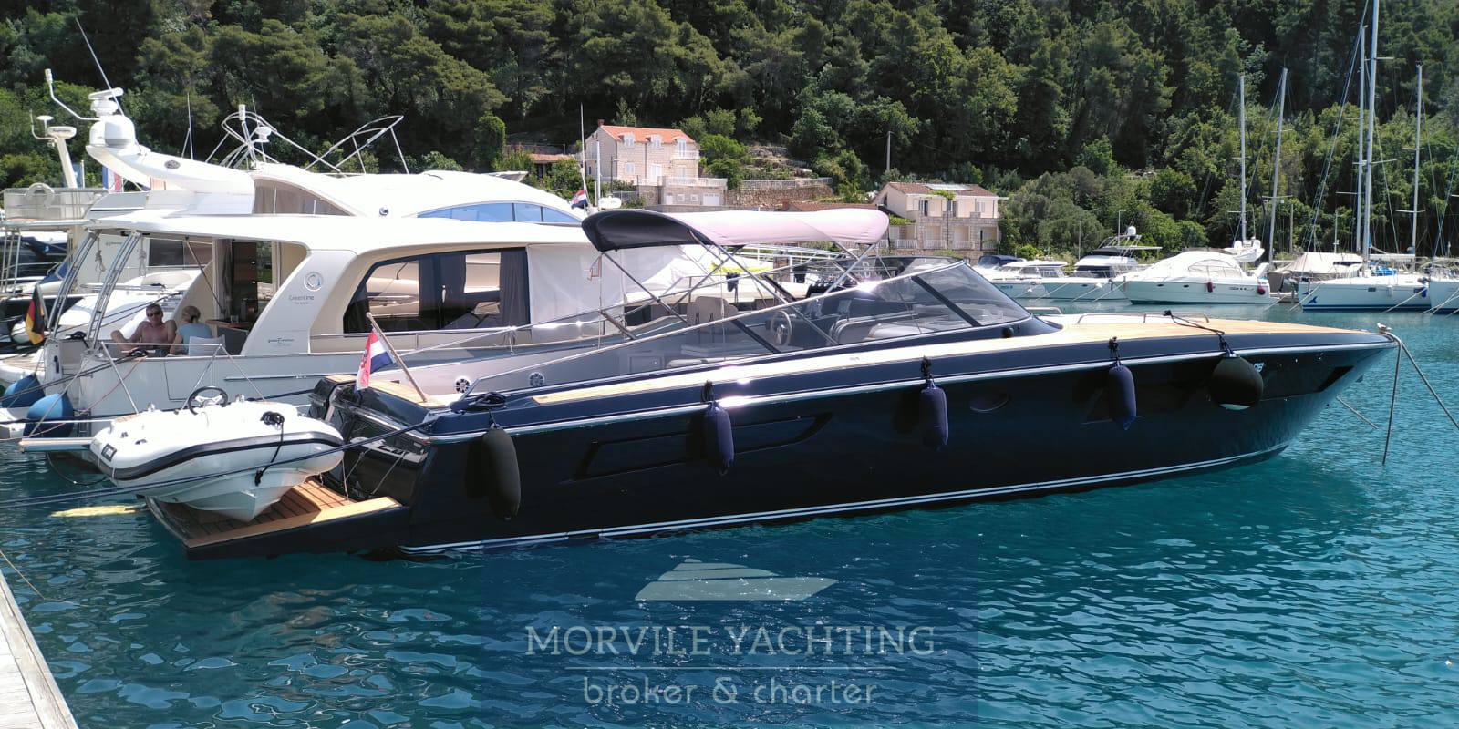 2017 Itama Fortyfive for sale (photo 1)