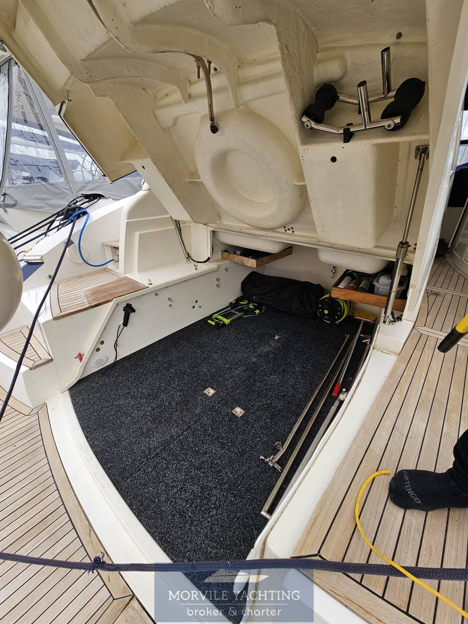 2005 Absolute 45 open for sale (photo 8)